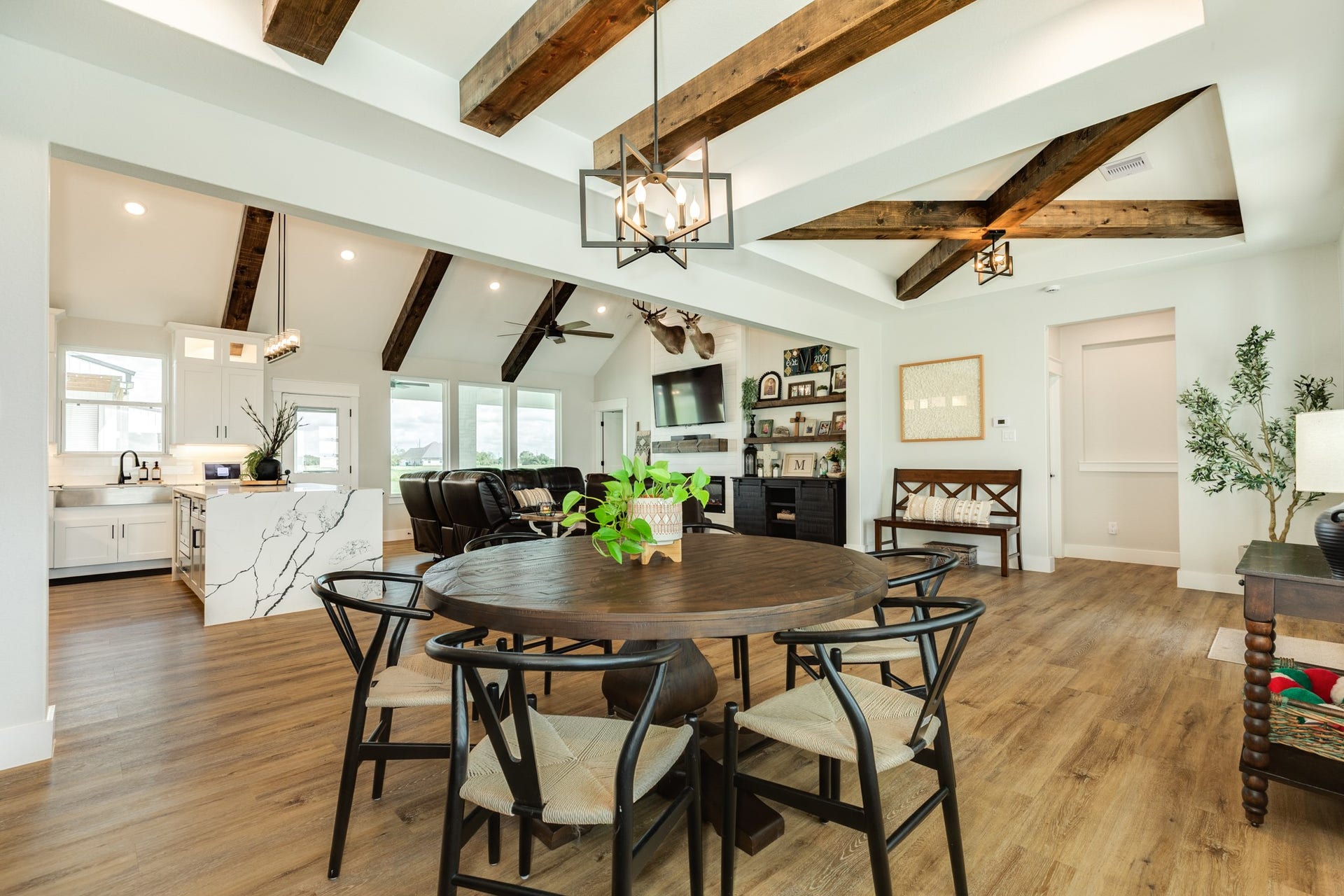 608 Angus Trail, Angleton, TX 77515 View from the dining room