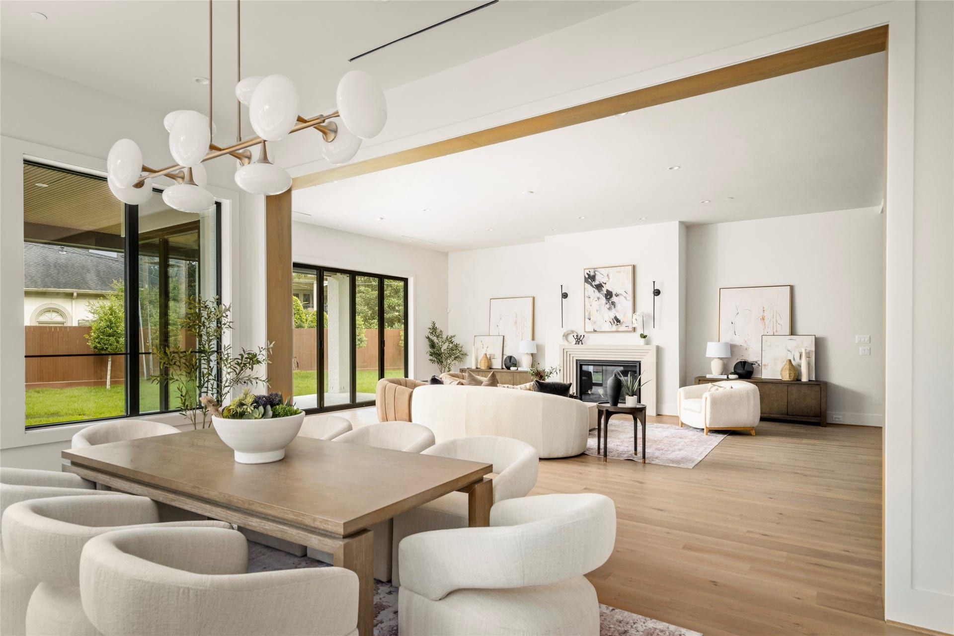710 Glen Echo Lane, Houston, TX 77024 710 Glen Echo Lane, Houston, TX 77024