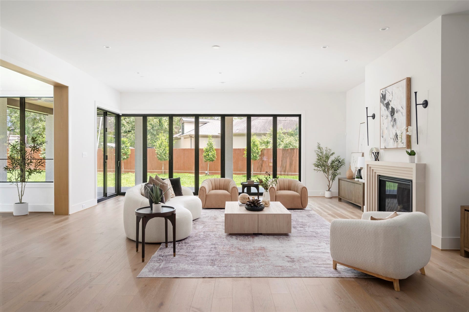 710 Glen Echo Lane, Houston, TX 77024 710 Glen Echo Lane, Houston, TX 77024