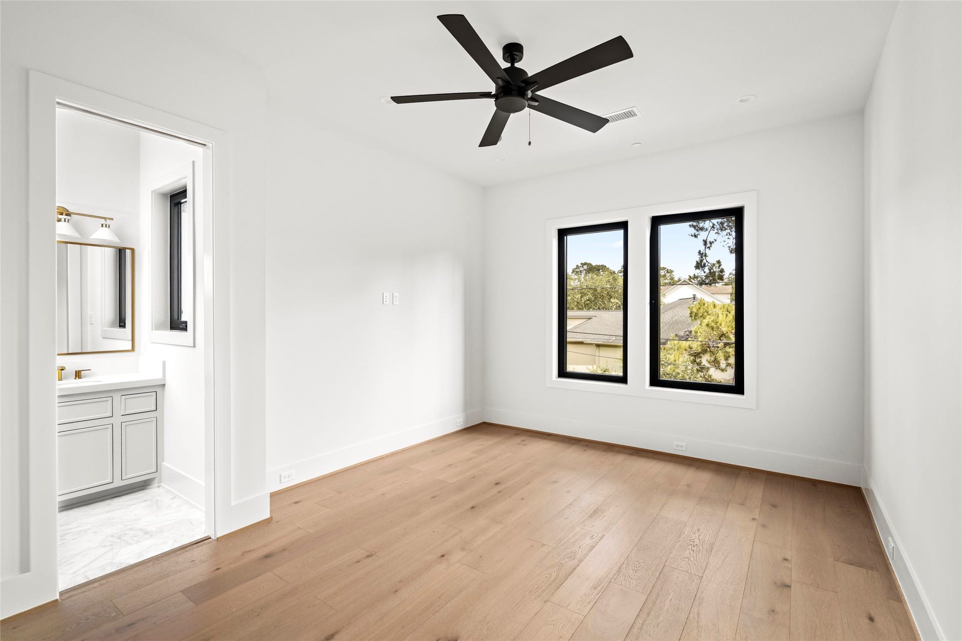 710 Glen Echo Lane, Houston, TX 77024 710 Glen Echo Lane, Houston, TX 77024