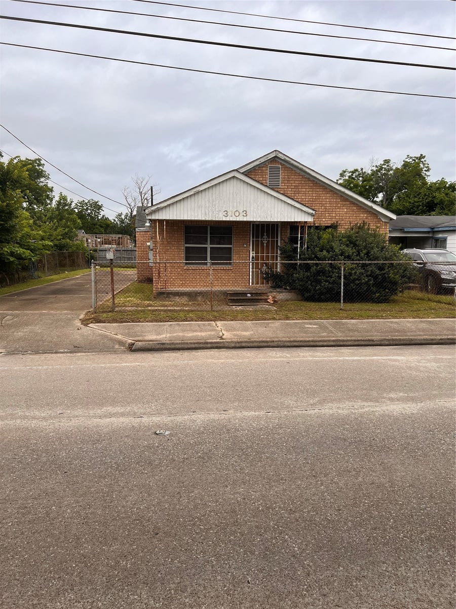 Property photo for 3103 Altoona, Houston, TX