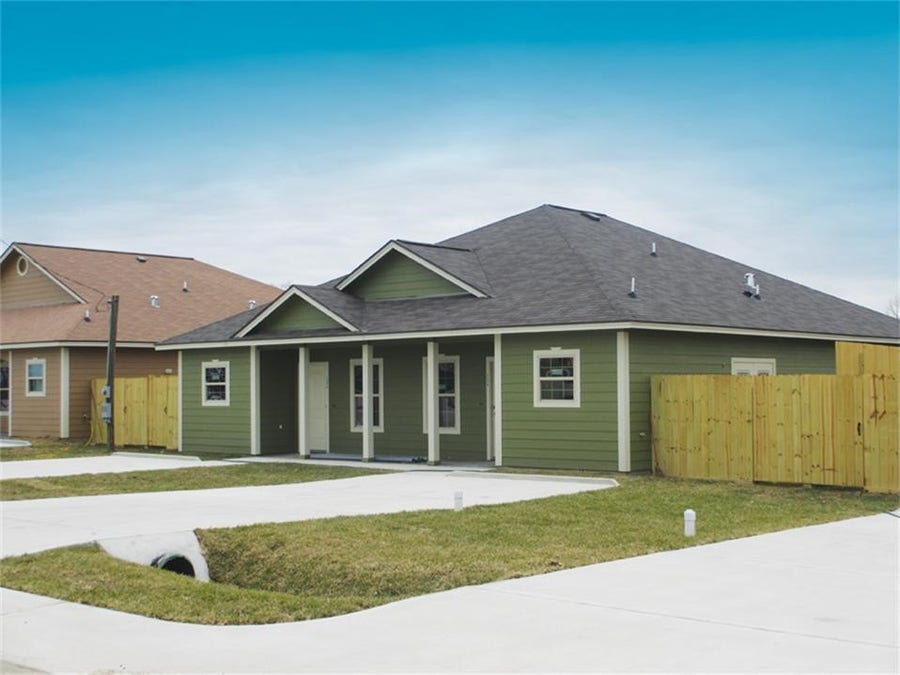 Property photo for 155 South Bend Circle, #B, Willis, TX