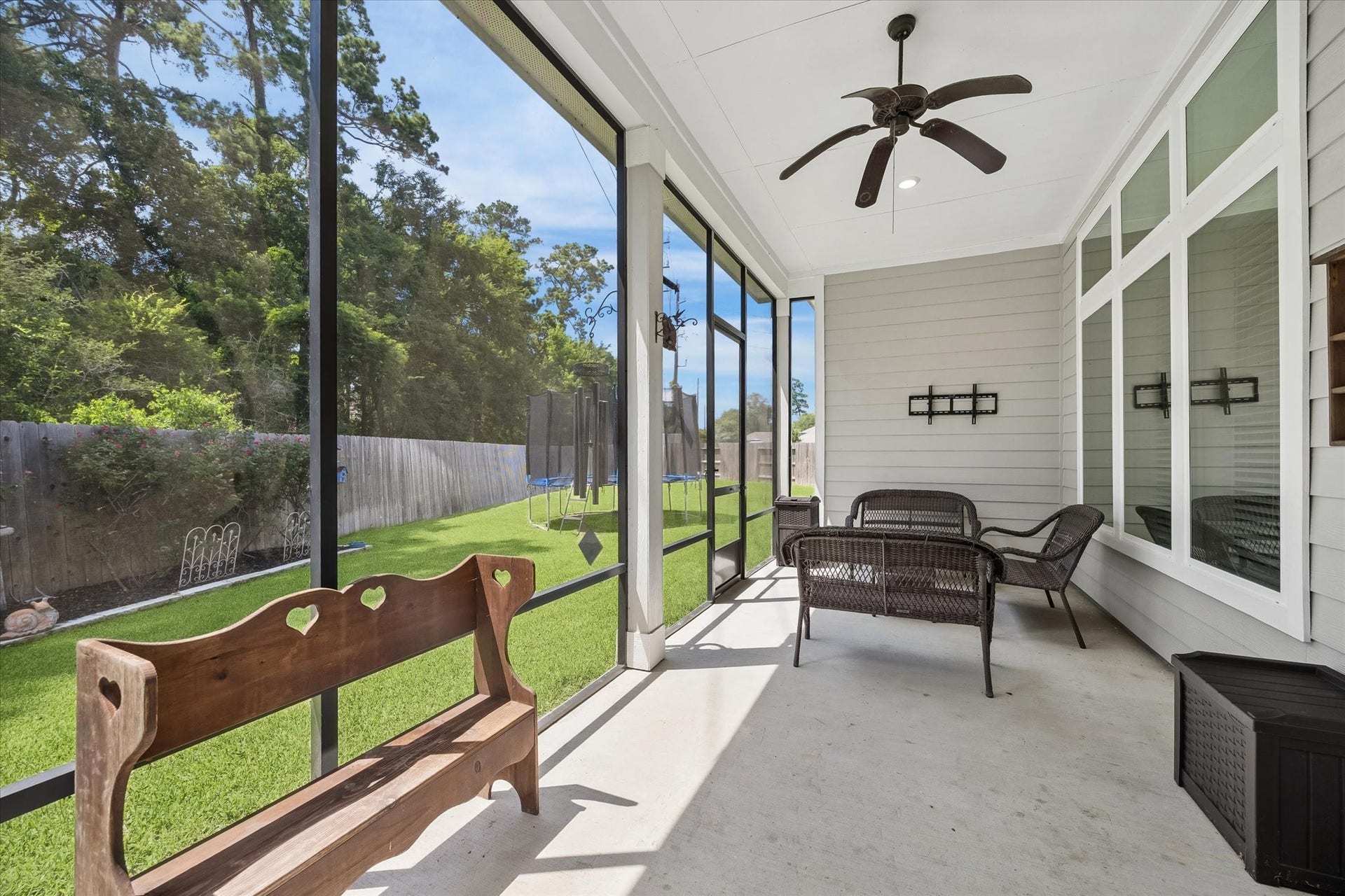 39200 Canyonville Court, Magnolia, TX 77354 39200 Canyonville Court, Magnolia, TX 77354
