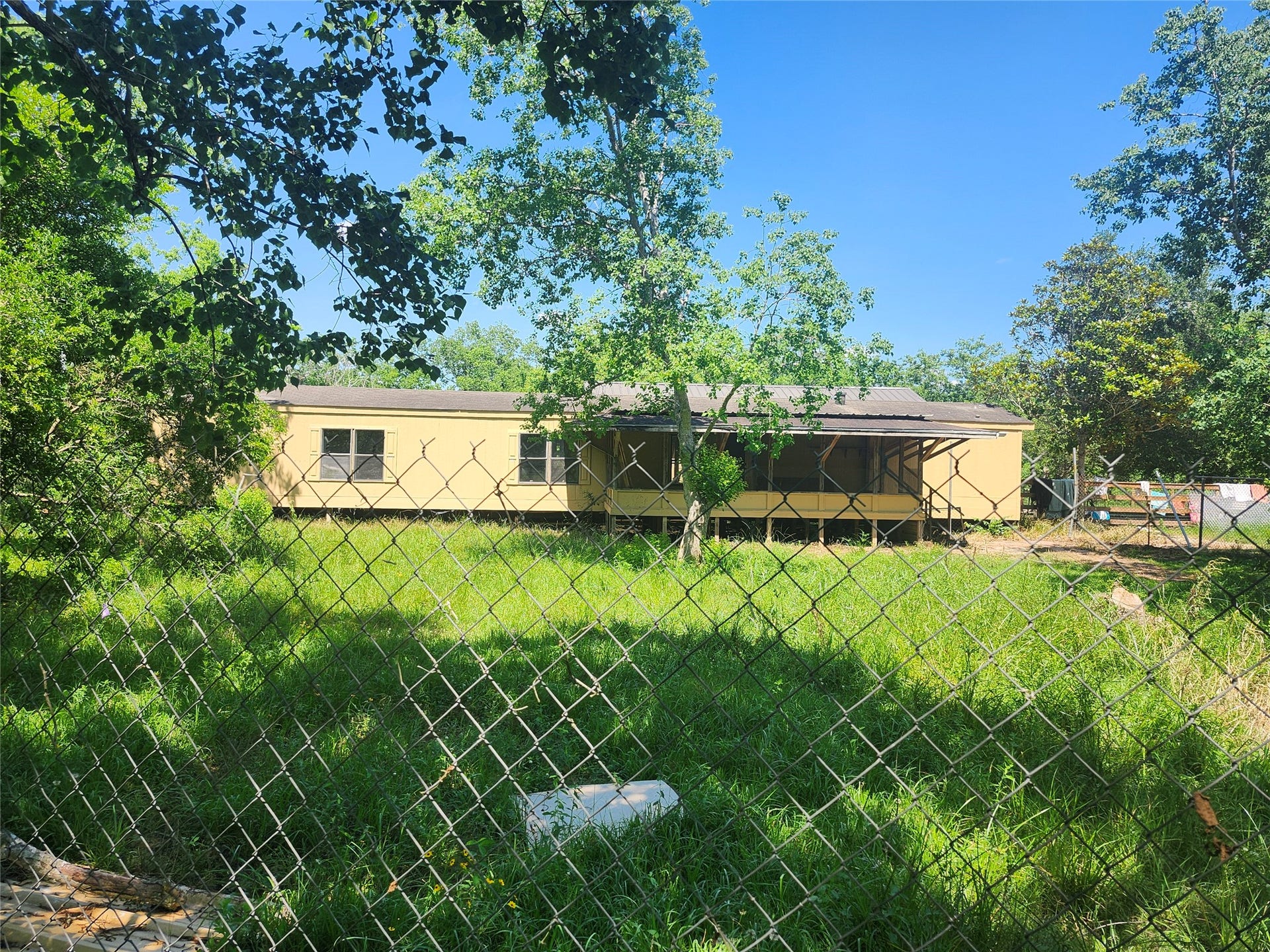28828 Fm 1462 Road, Damon, TX 77430 28828 Fm 1462 Road, Damon, TX 77430