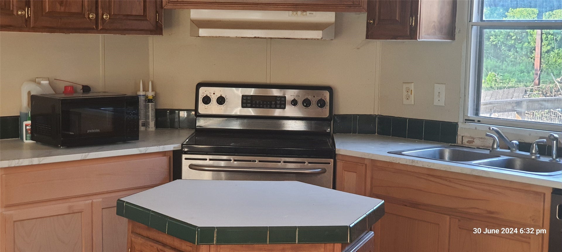 28828 Fm 1462 Road, Damon, TX 77430 28828 Fm 1462 Road, Damon, TX 77430
