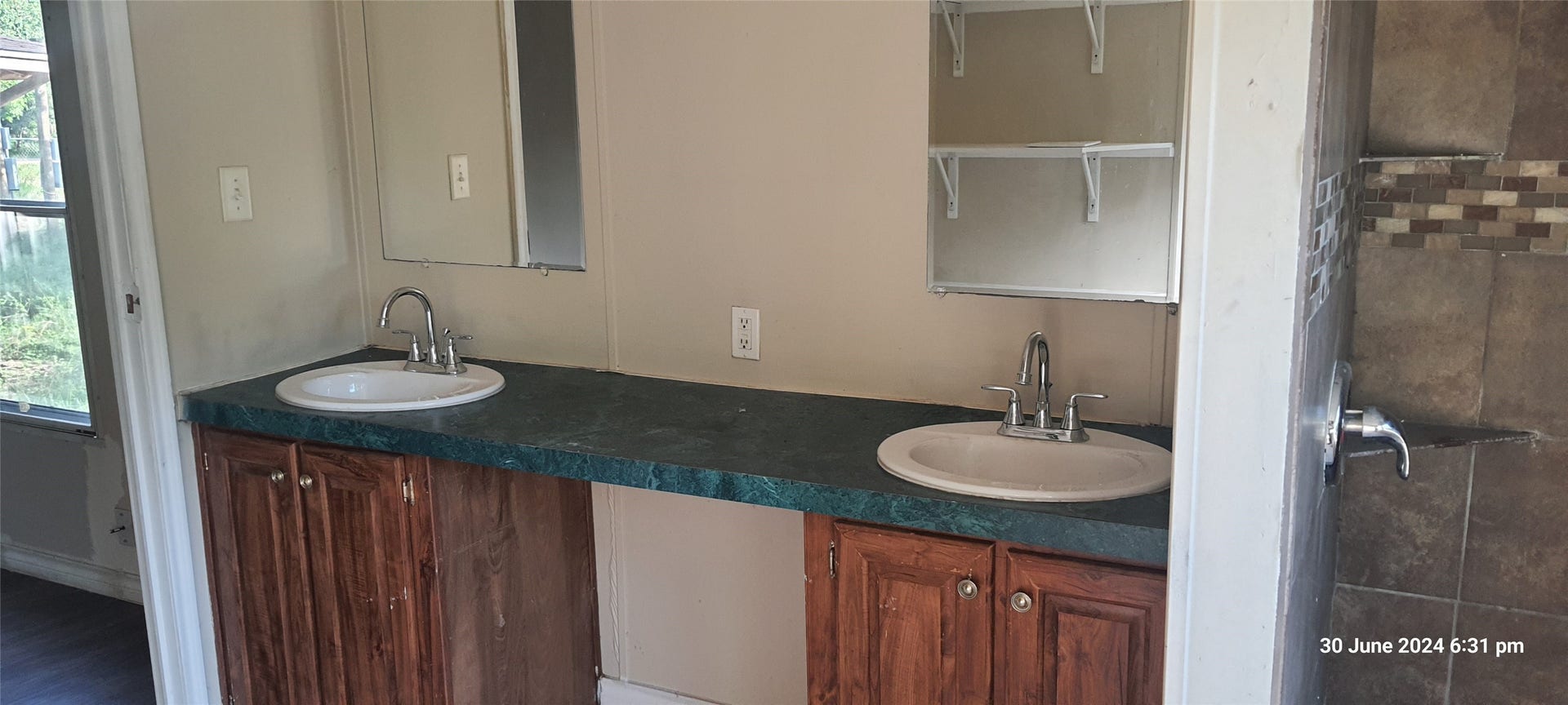 28828 Fm 1462 Road, Damon, TX 77430 28828 Fm 1462 Road, Damon, TX 77430