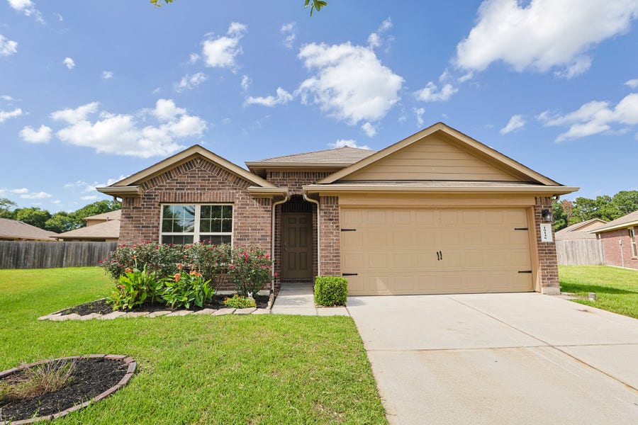 Property photo for 10146 Shagbark Hickory Court, Tomball, TX