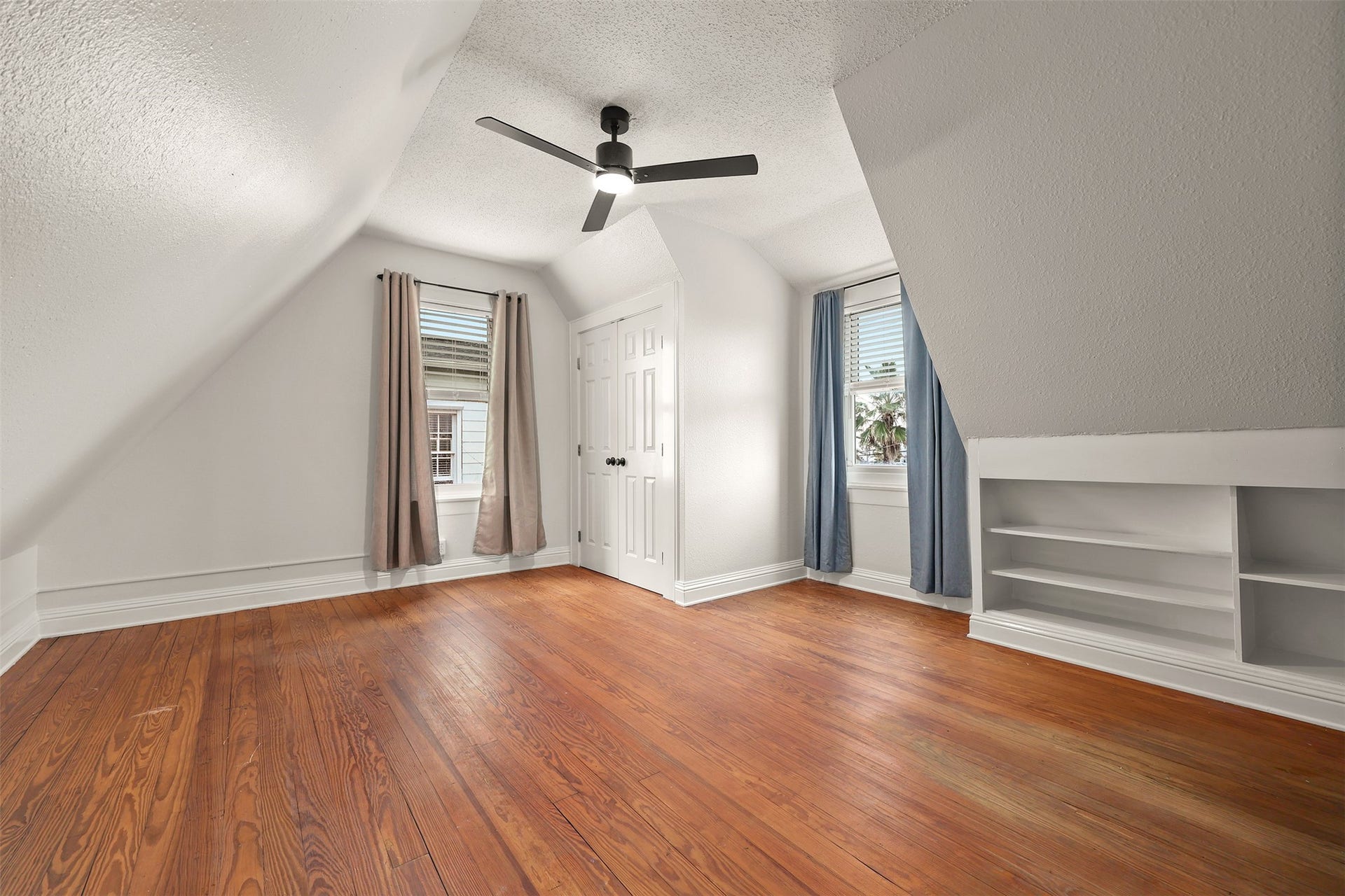 4323 Sherman Boulevard, Galveston, TX 77550 Bedroom 3 located on 2nd floor.