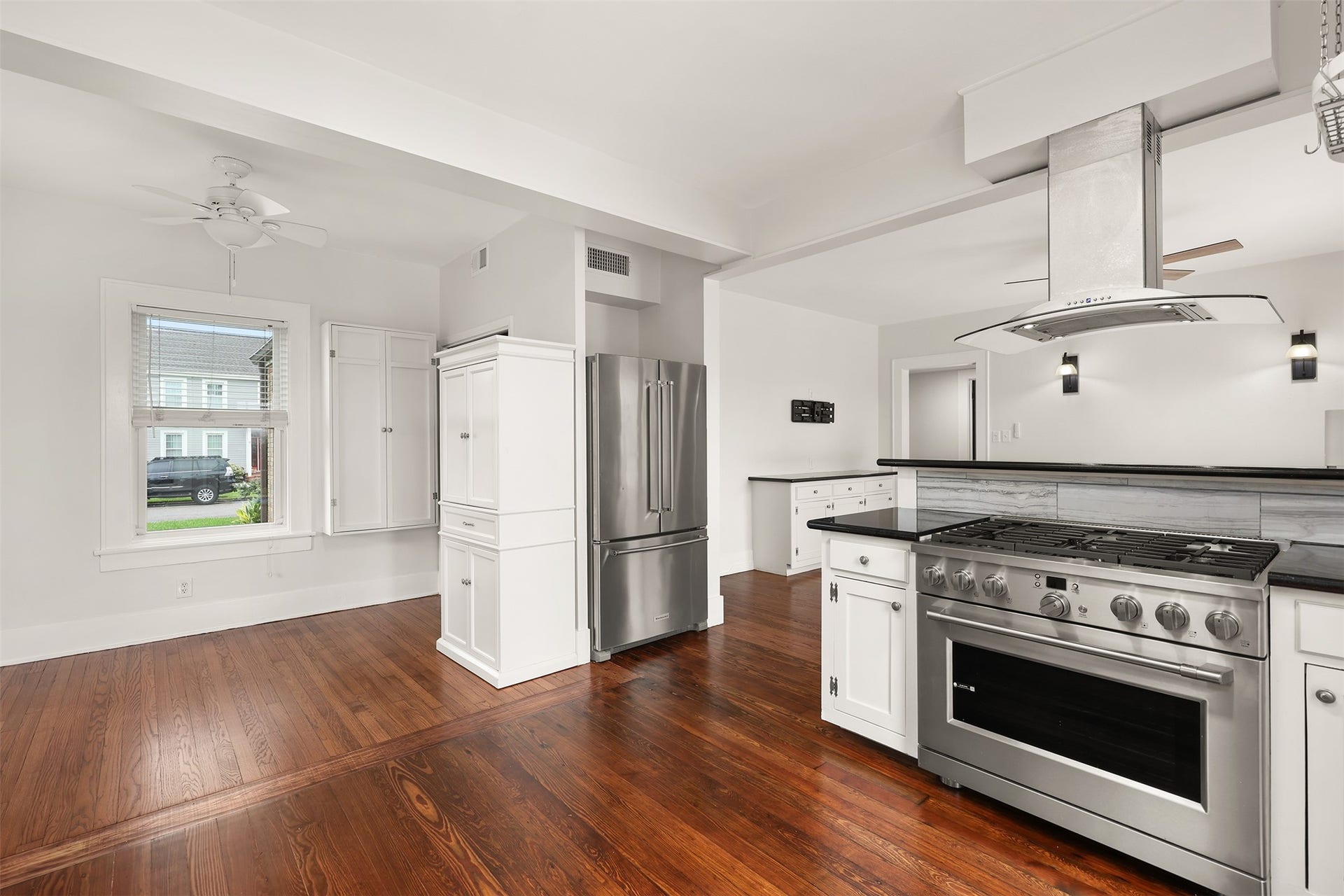 4323 Sherman Boulevard, Galveston, TX 77550 4323 Sherman Boulevard, Galveston, TX 77550