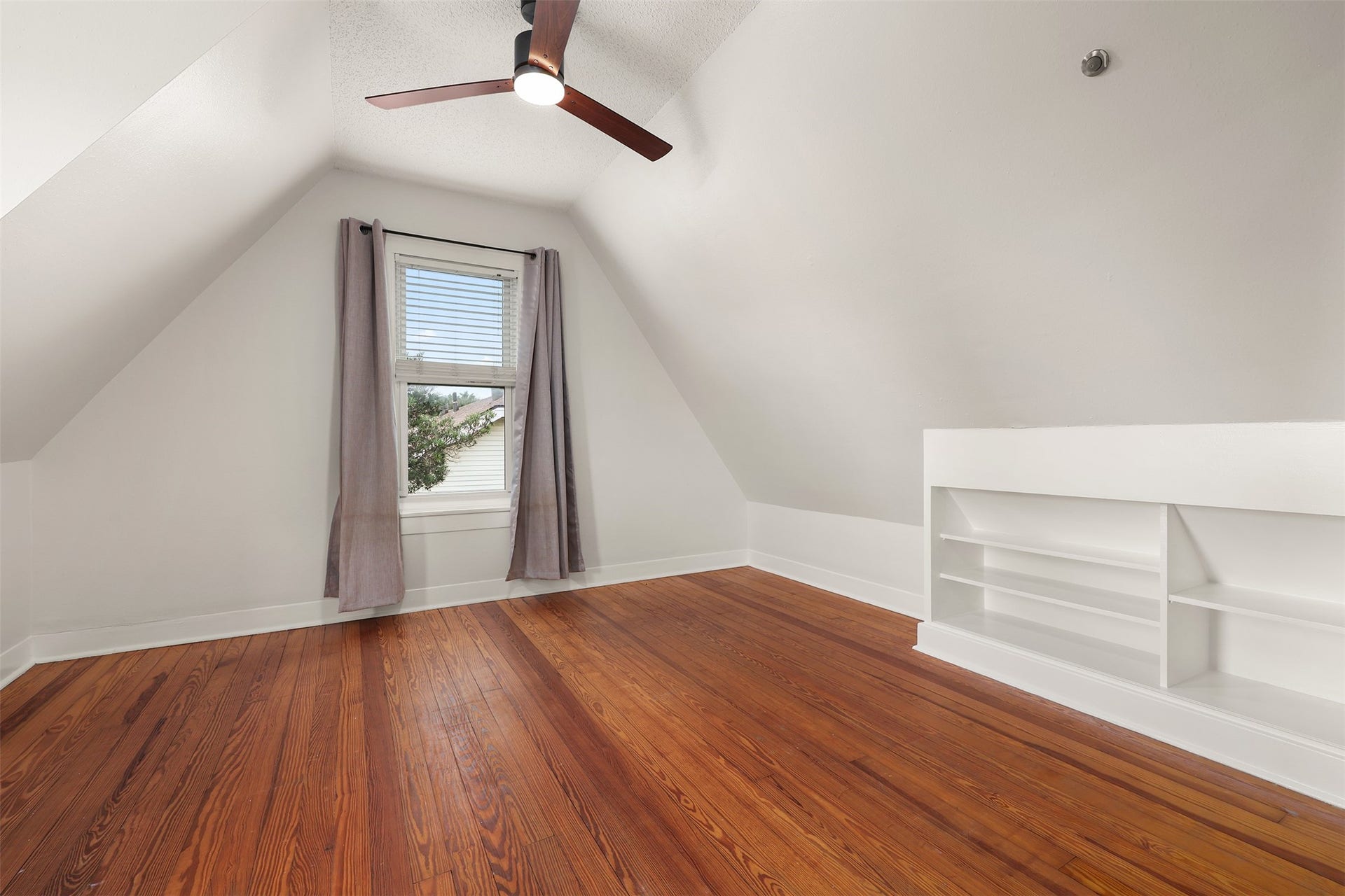 4323 Sherman Boulevard, Galveston, TX 77550 4323 Sherman Boulevard, Galveston, TX 77550