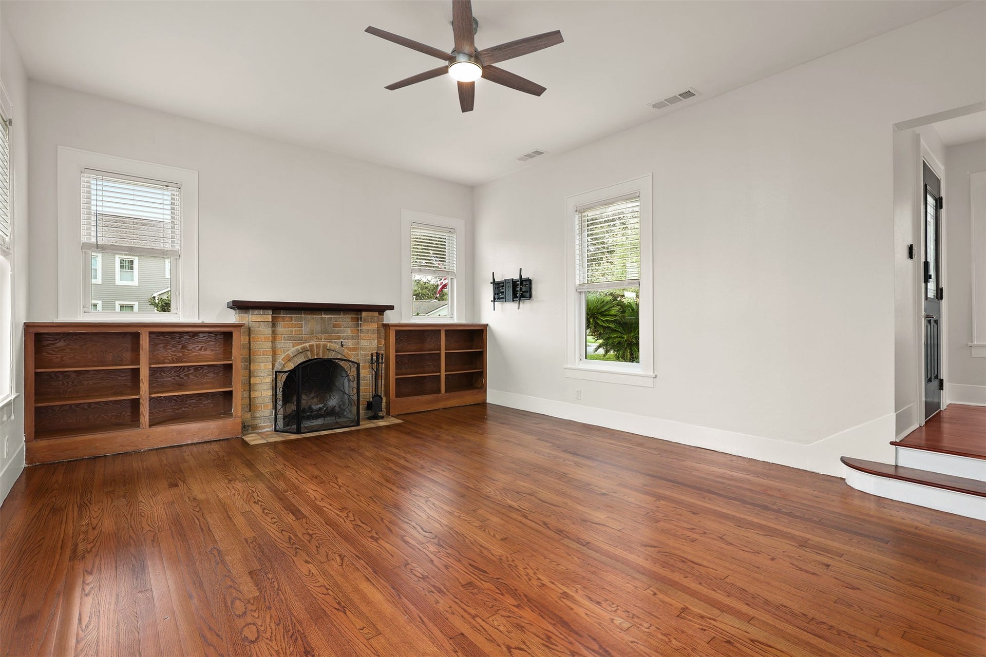 4323 Sherman Boulevard, Galveston, TX 77550 4323 Sherman Boulevard, Galveston, TX 77550
