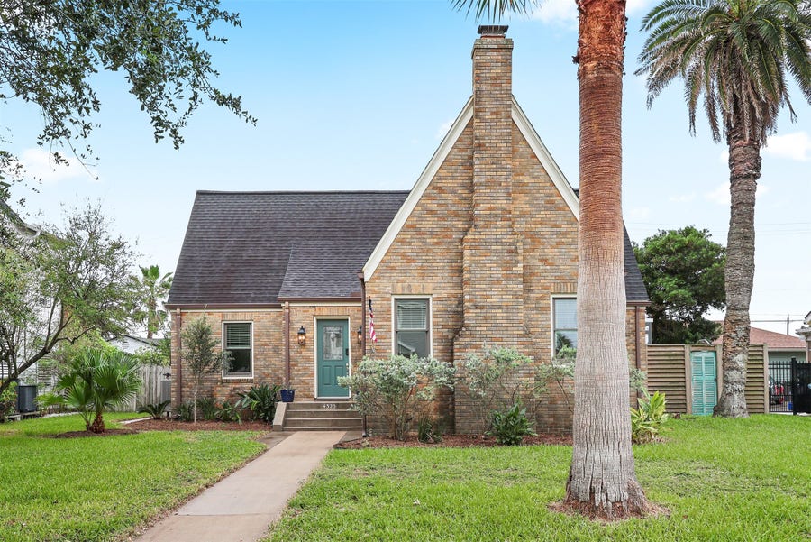 Property photo for 4323 Sherman Boulevard, Galveston, TX