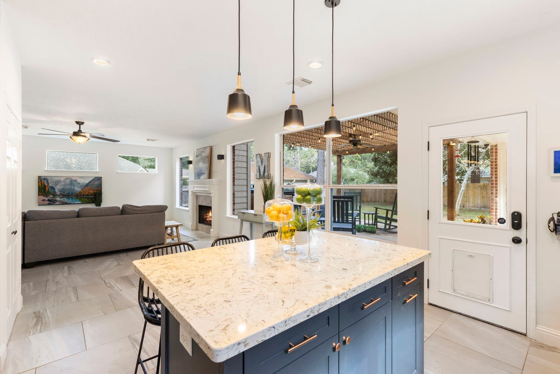 7 S Acacia Park Circle, The Woodlands, TX 77382 7 S Acacia Park Circle, The Woodlands, TX 77382