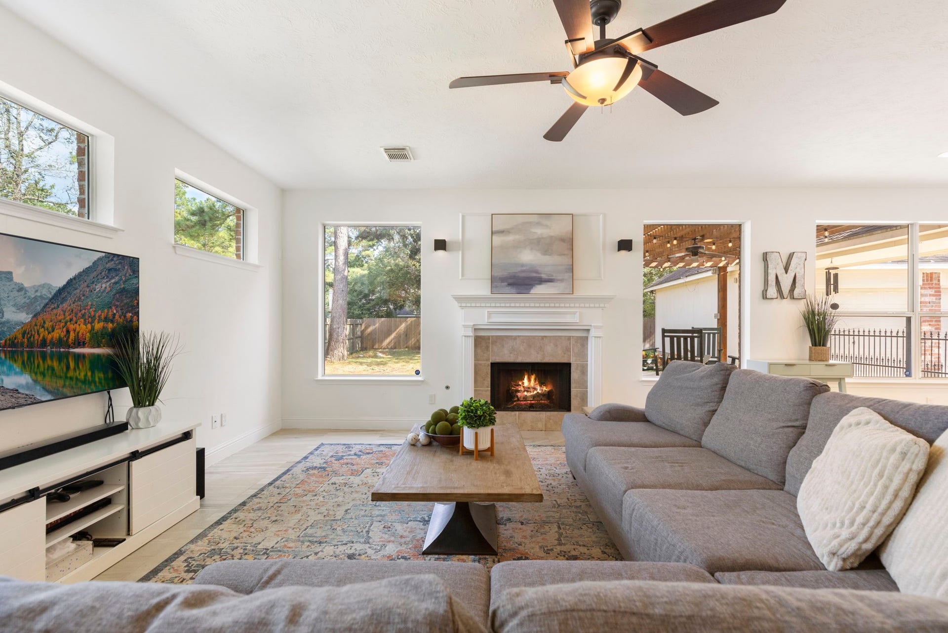 7 S Acacia Park Circle, The Woodlands, TX 77382 7 S Acacia Park Circle, The Woodlands, TX 77382