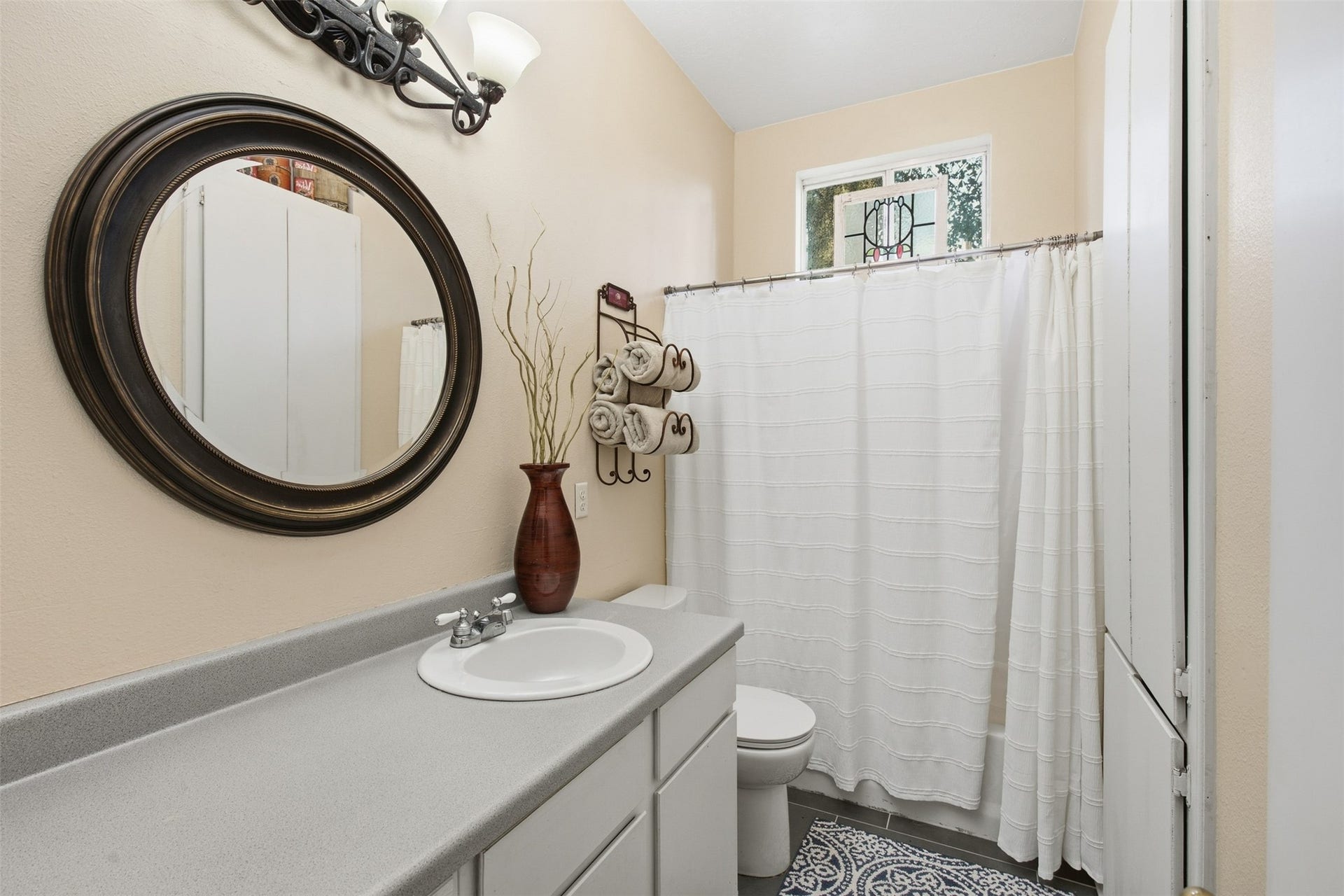 25619 Kickapoo Road, Hockley, TX 77447 25619 Kickapoo Road, Hockley, TX 77447