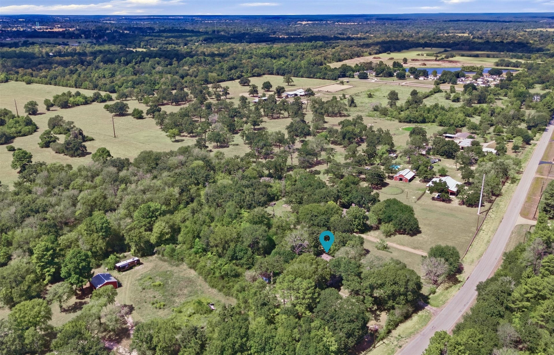25619 Kickapoo Road, Hockley, TX 77447 25619 Kickapoo Road, Hockley, TX 77447