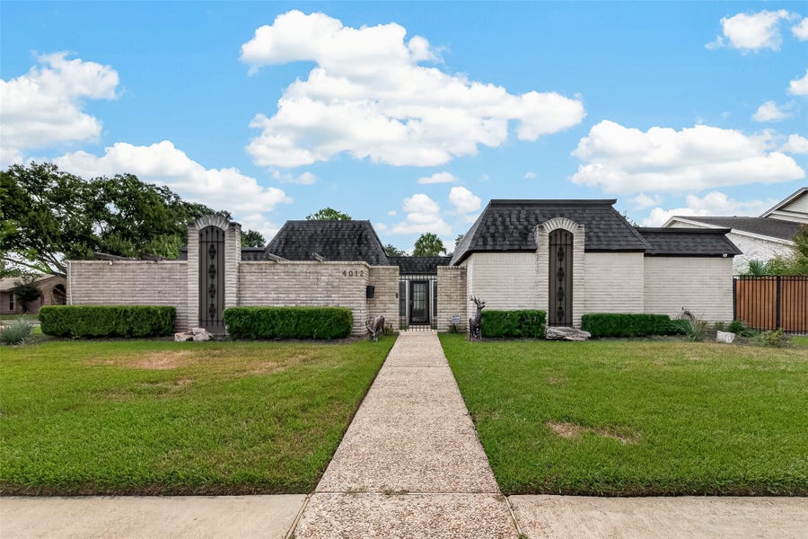 Property photo for 4012 Chile Drive, Pasadena, TX