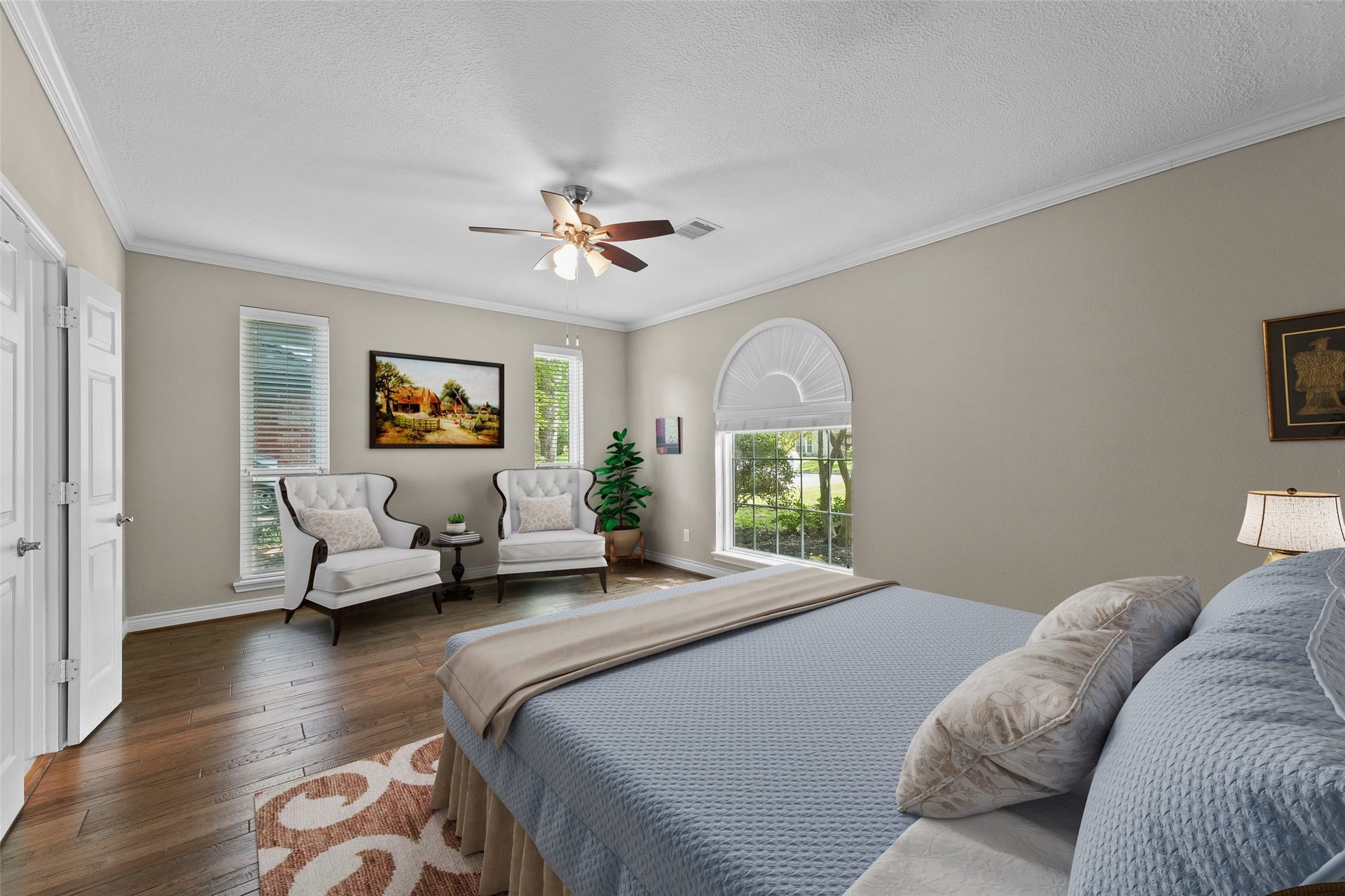 2023 Forest Garden Drive, Kingwood, TX 77345 Primary bedroom has been virtually staged.