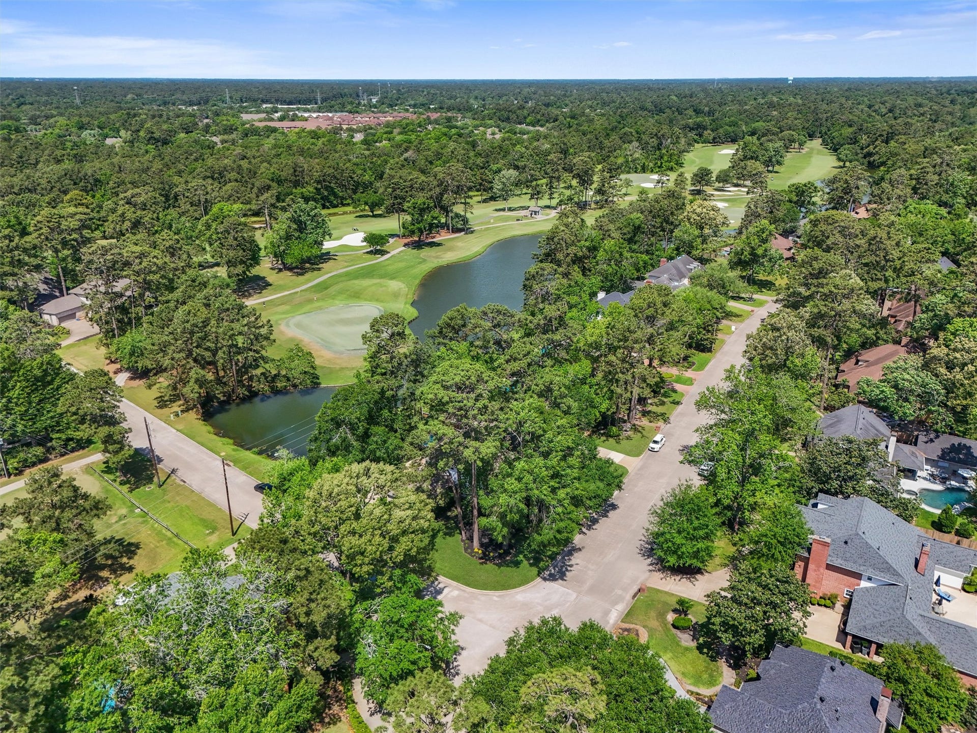 2023 Forest Garden Drive, Kingwood, TX 77345 Situated on the golf course with convenient access to Kingwood trails and community features.