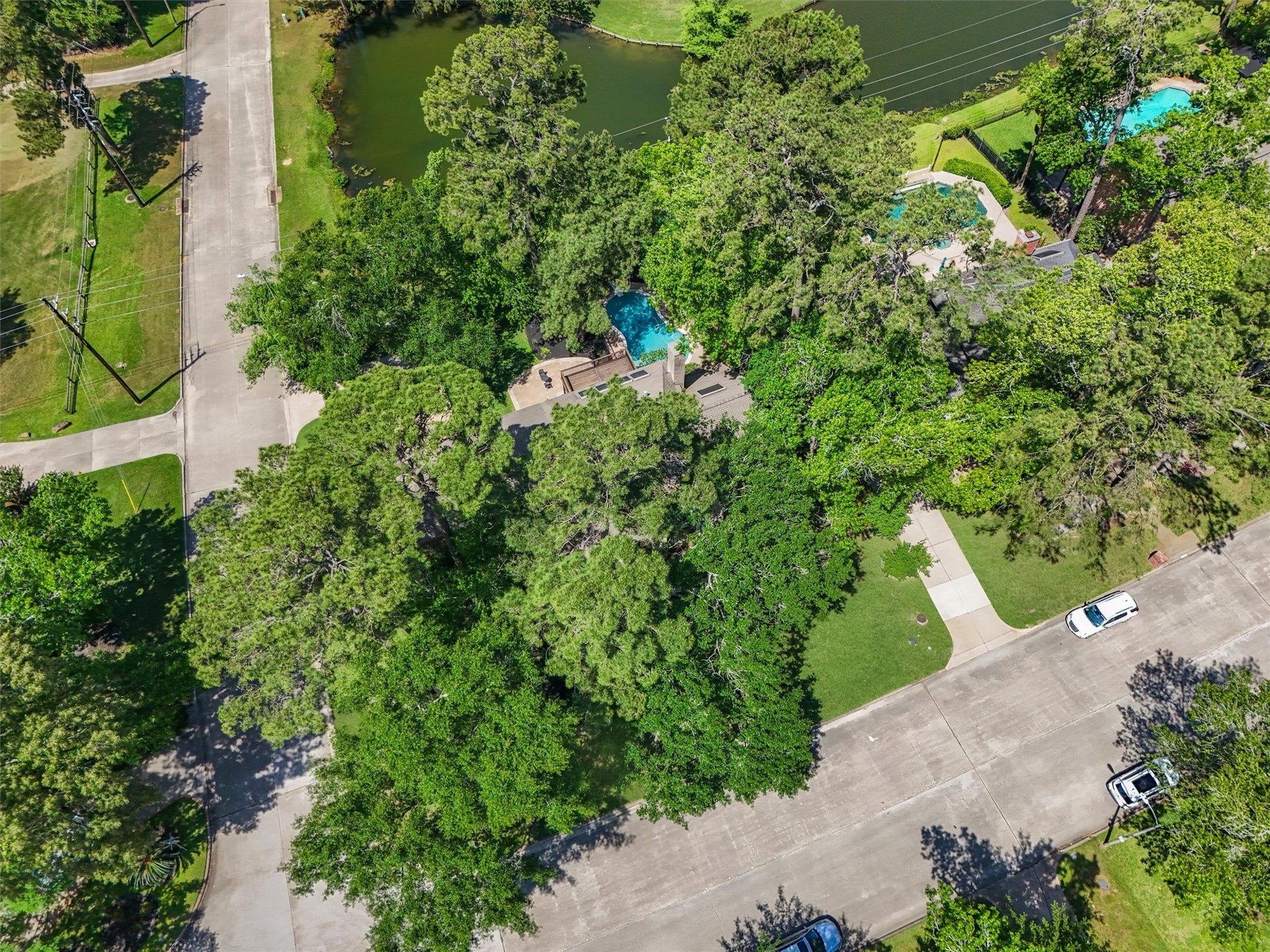 2023 Forest Garden Drive, Kingwood, TX 77345 Wooded corner lot.