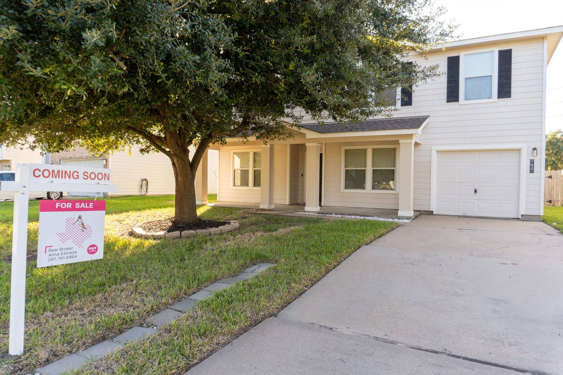 7627 Greenwood Point Drive, Cypress, TX 77433 7627 Greenwood Point Drive, Cypress, TX 77433