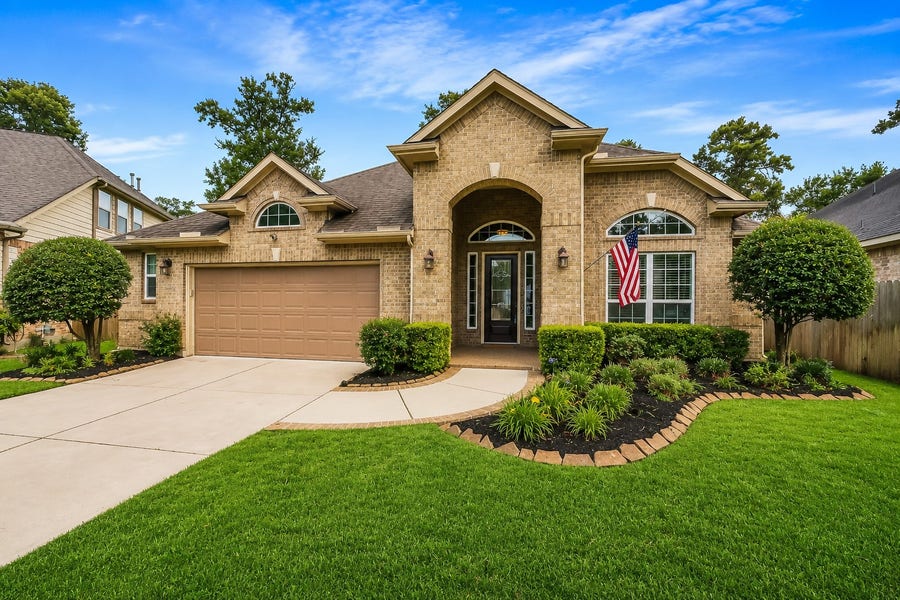 Property photo for 13846 Slate Mountain Lane, Houston, TX