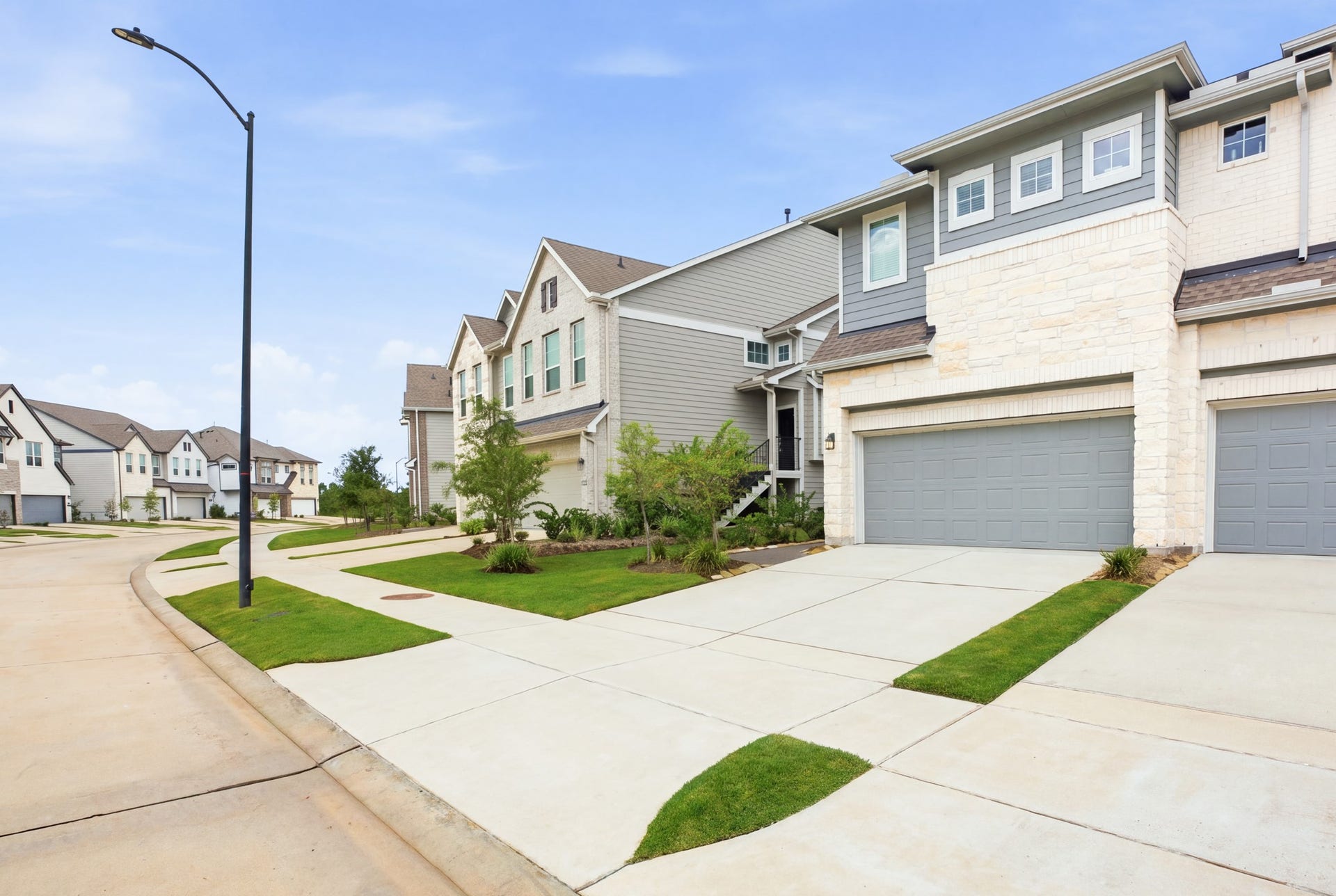 21122 Medina River Drive, Cypress, TX 77433 21122 Medina River Drive, Cypress, TX 77433