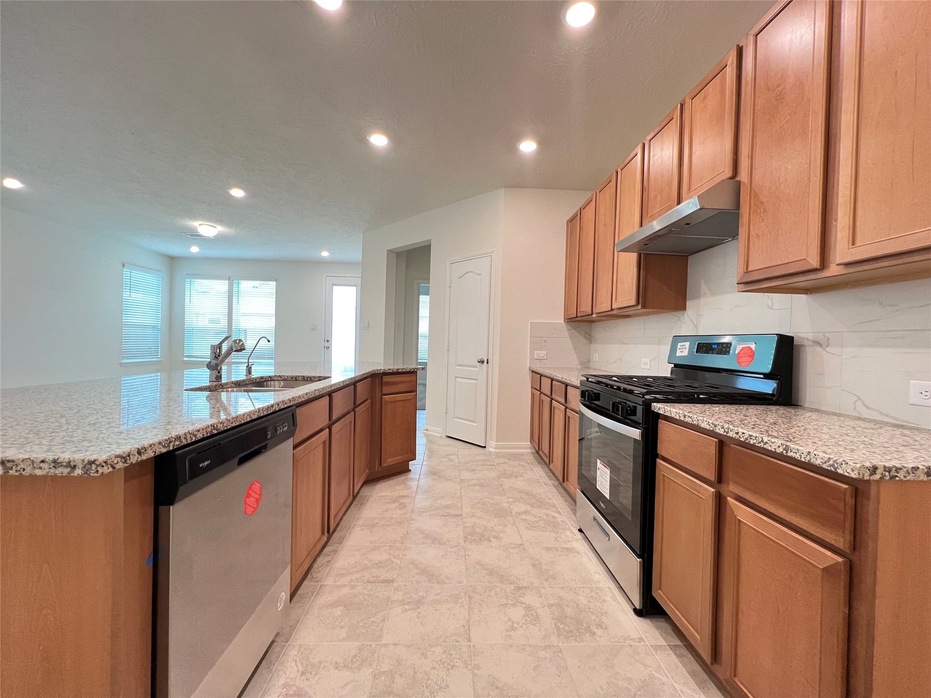 2106 Damasi Ln, Missouri City, TX 77459 2106 Damasi Ln, Missouri City, TX 77459