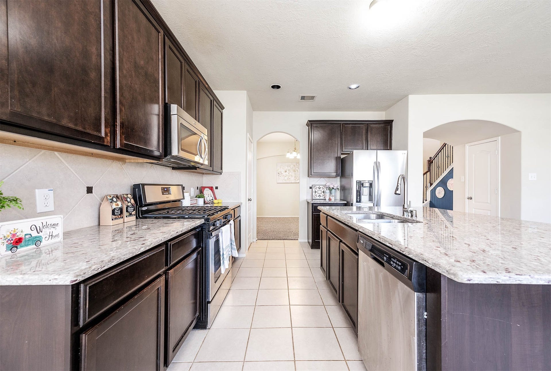 20222 Ray Falls Drive, Tomball, TX 77375 20222 Ray Falls Drive, Tomball, TX 77375