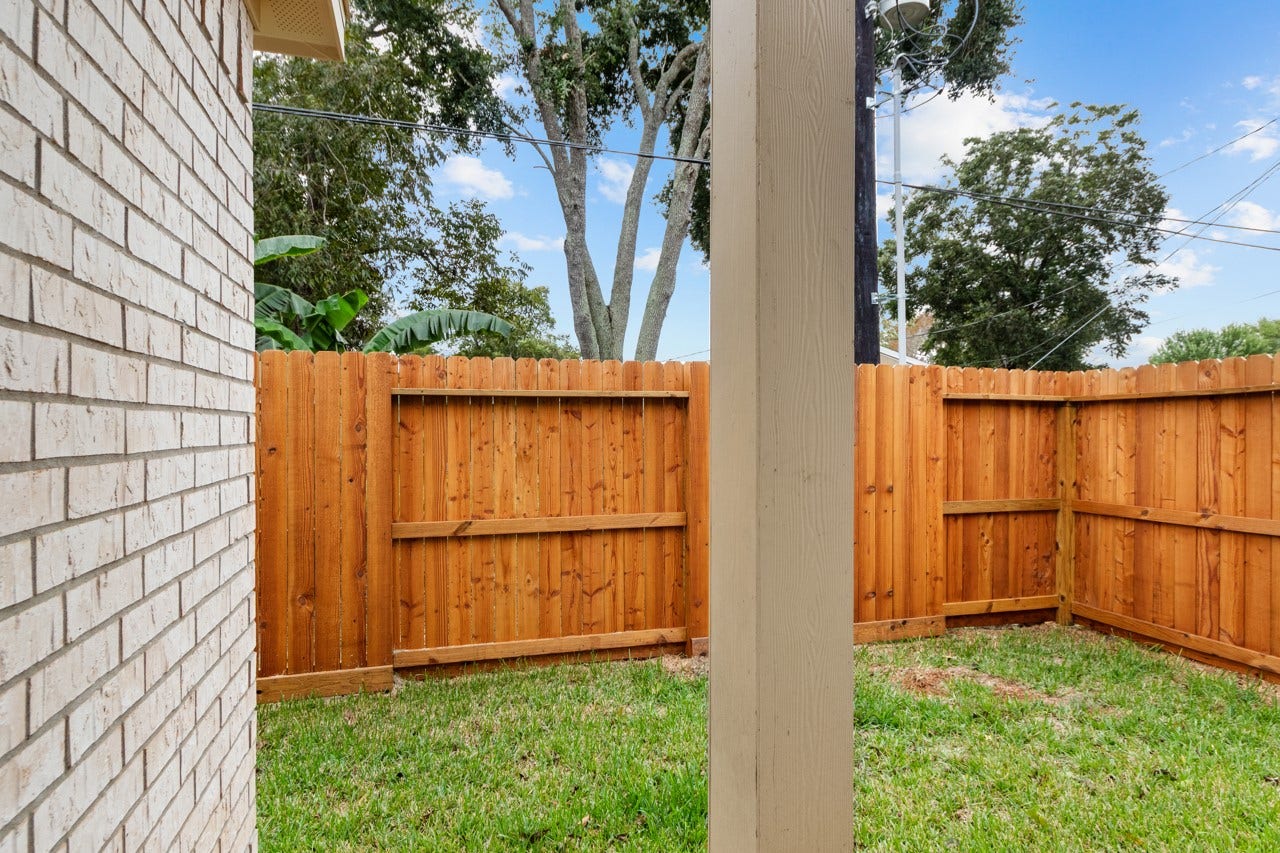 142B College Street, Fresno, TX 77545 142B College Street, Fresno, TX 77545