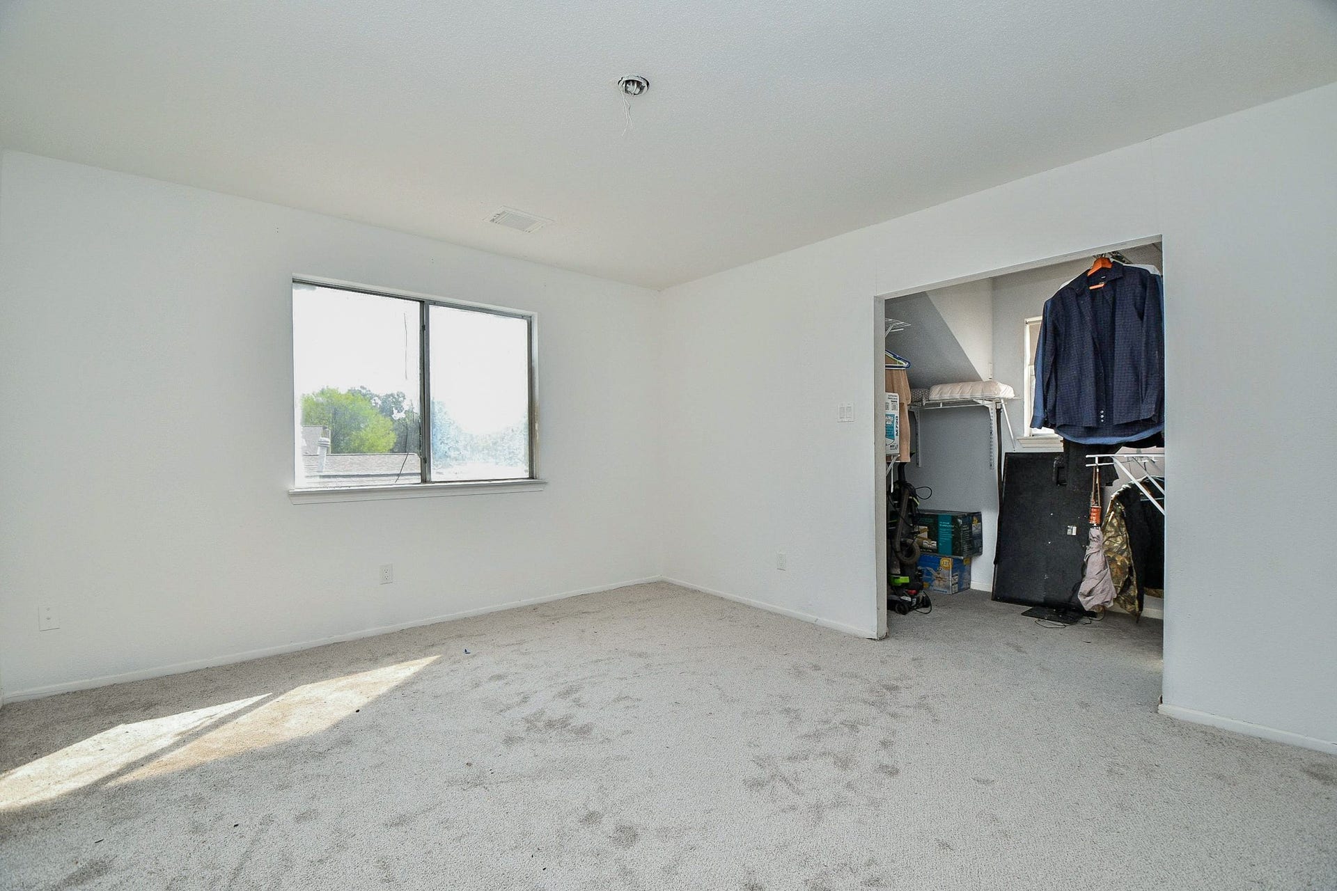 22514 Red River Drive, Katy, TX 77450 Upstairs, one of three bedrooms