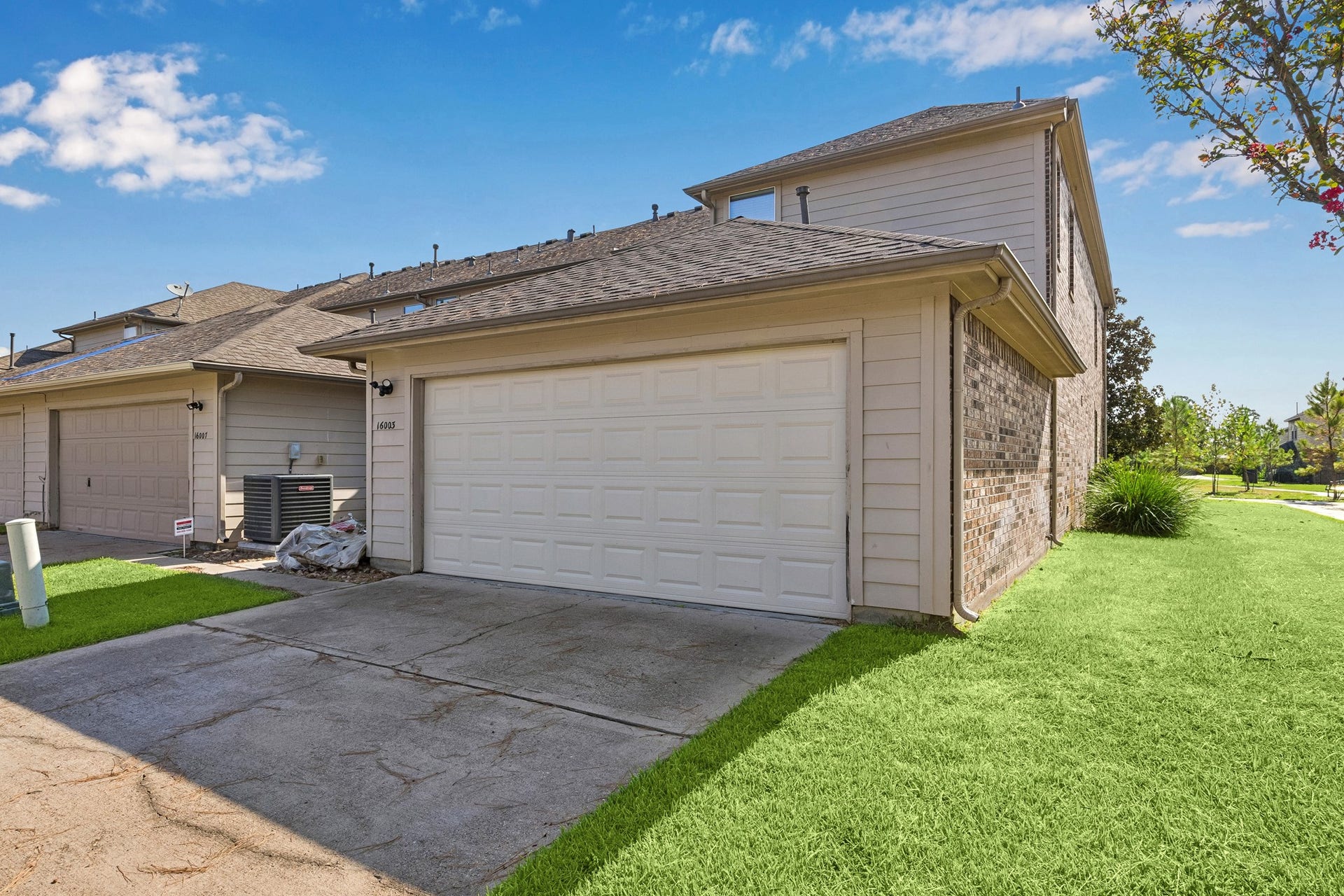 16003 Powder Springs Lane, Houston, TX 77070 16003 Powder Springs Lane, Houston, TX 77070