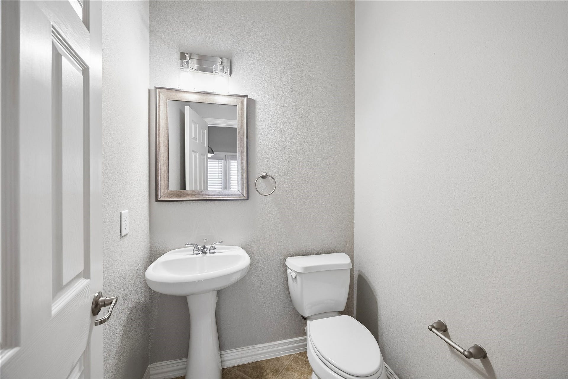 16003 Powder Springs Lane, Houston, TX 77070 16003 Powder Springs Lane, Houston, TX 77070