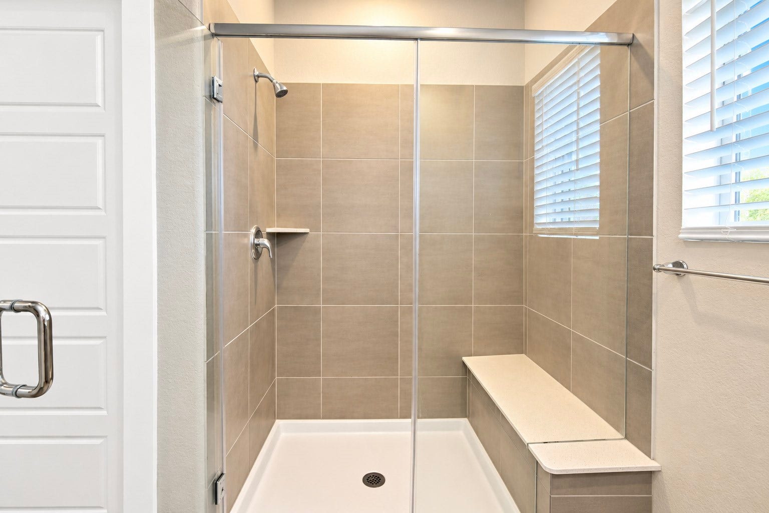 3818 Glossy Lake Drive, Houston, TX 77082 3818 Glossy Lake Drive, Houston, TX 77082