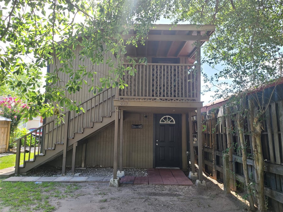 Property photo for 410 N Avenue D, Humble, TX