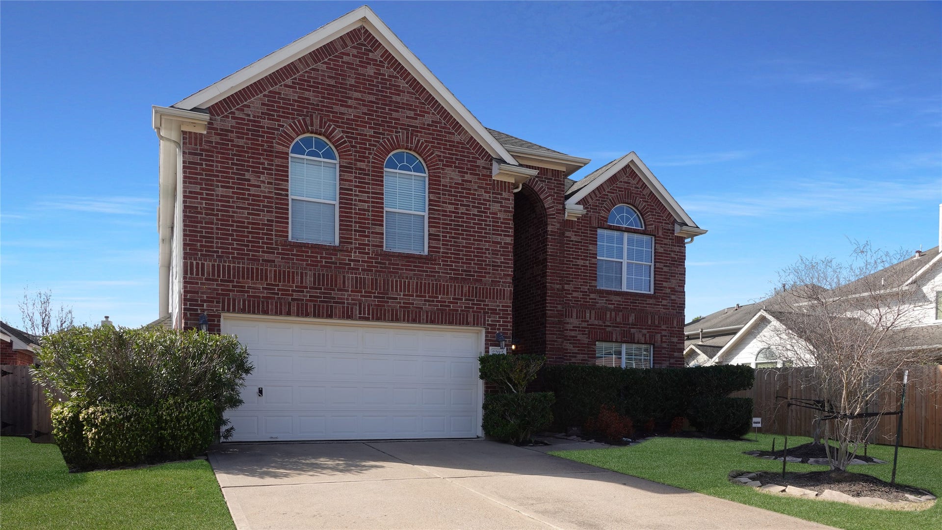 2202 Drake Falls Drive, Pearland, TX 77584 2202 Drake Falls Drive, Pearland, TX 77584