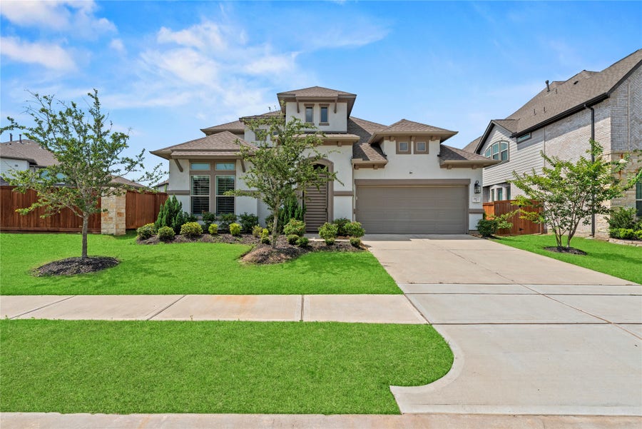 Property photo for 18022 Winding Willow Oak Way, Cypress, TX