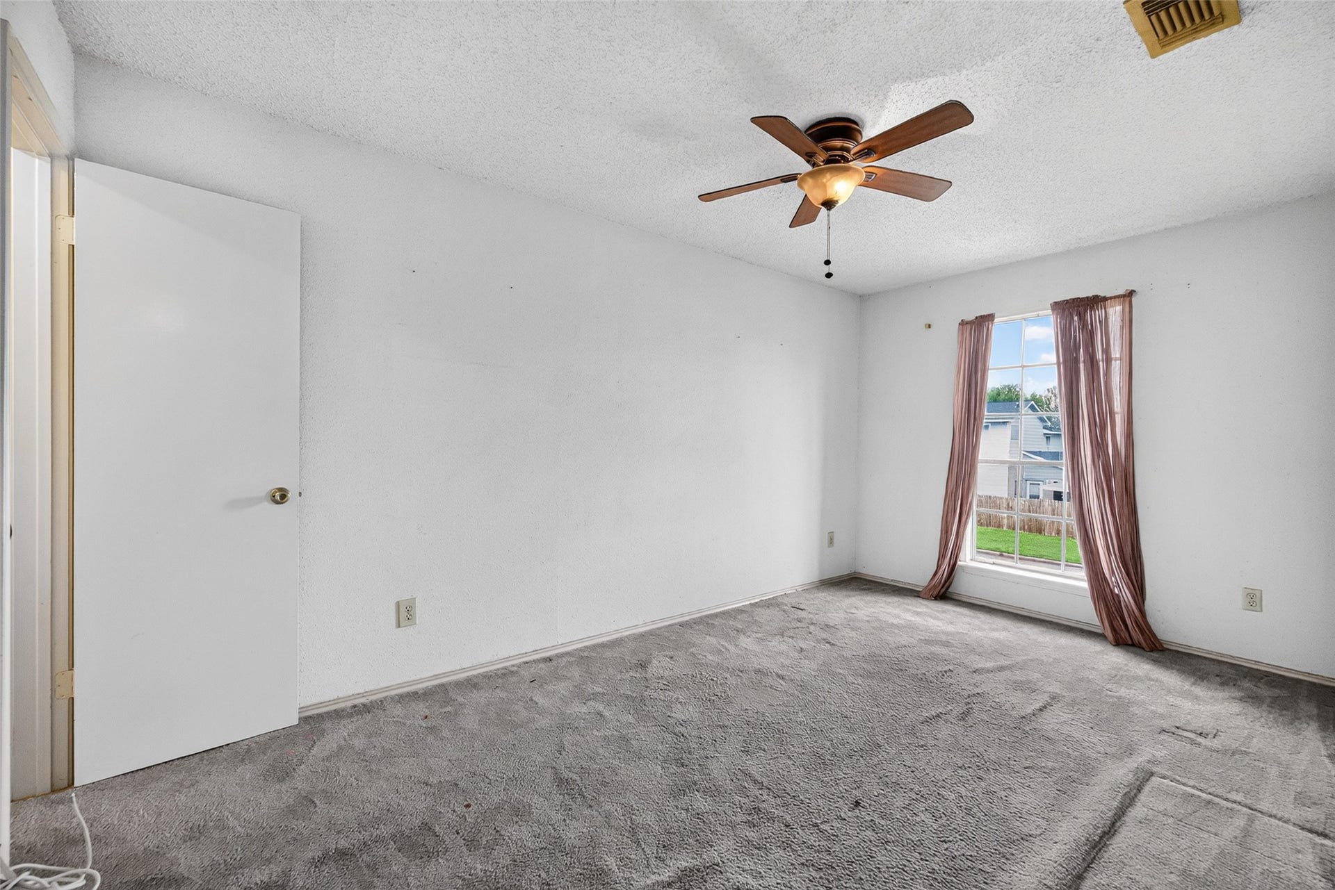 3419 Rockrill Drive, Houston, TX 77045 3419 Rockrill Drive, Houston, TX 77045