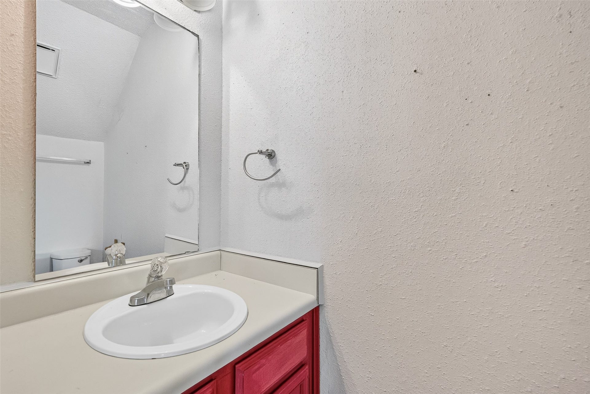 3419 Rockrill Drive, Houston, TX 77045 3419 Rockrill Drive, Houston, TX 77045