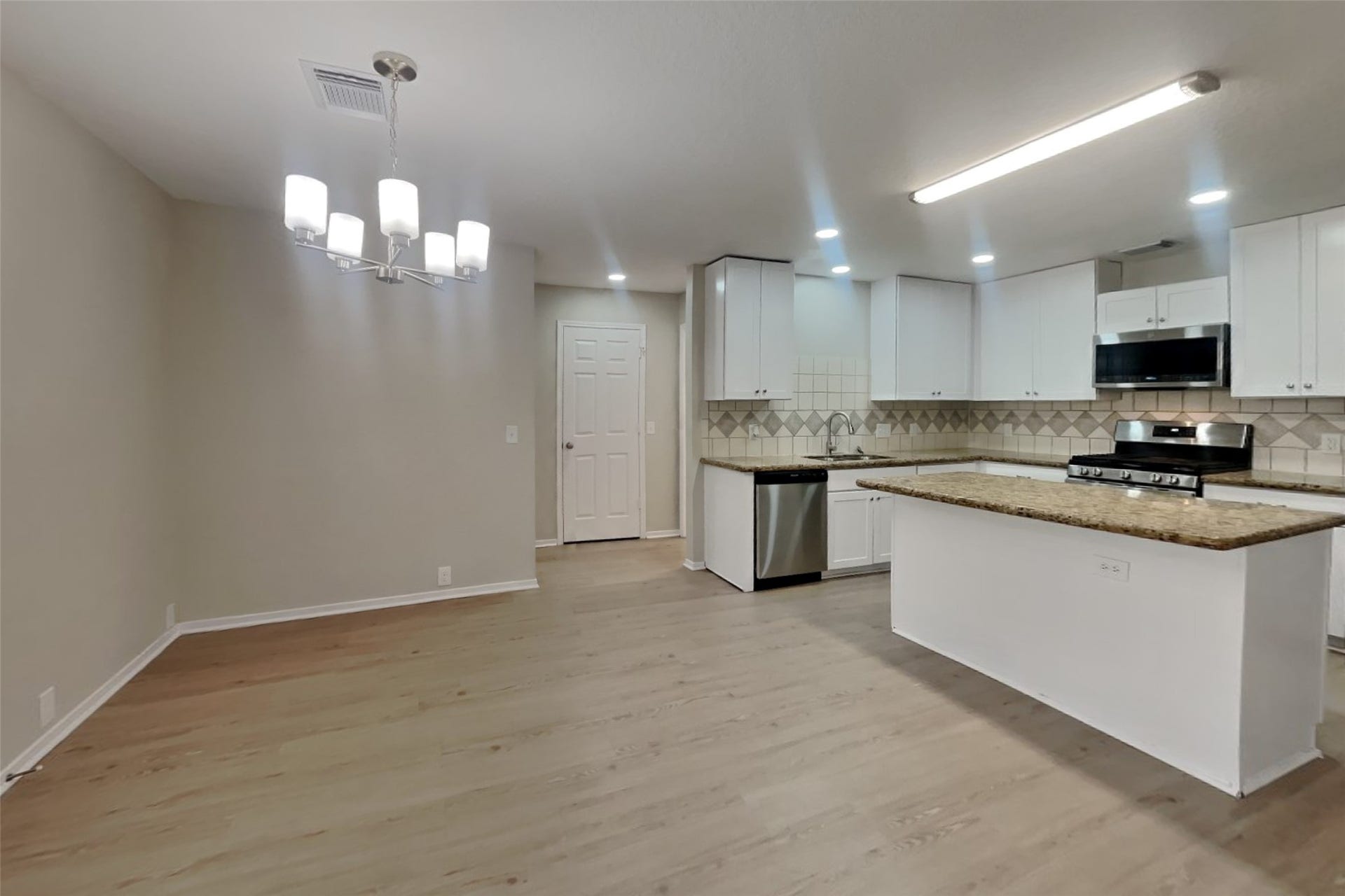 13510 Naples Bridge Road, Sugar Land, TX 77498