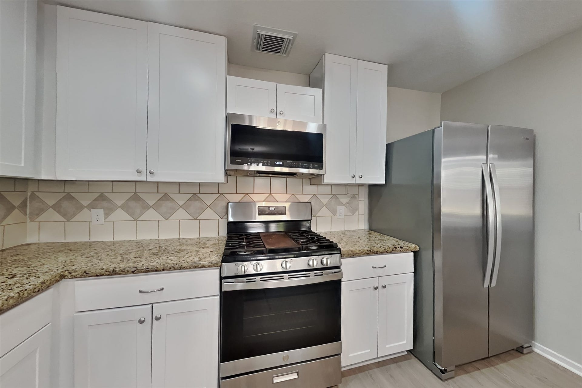 13510 Naples Bridge Road, Sugar Land, TX 77498
