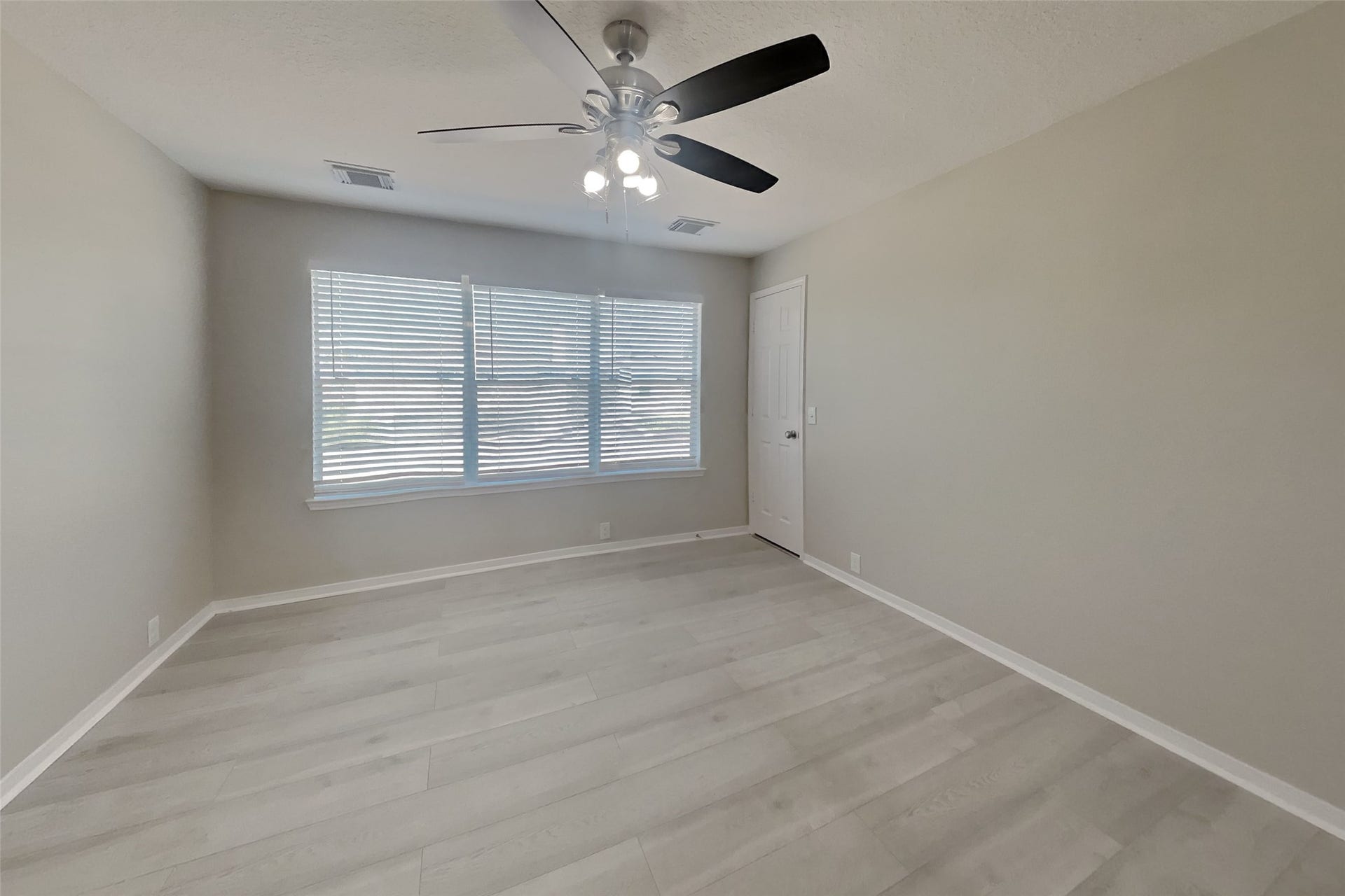 13510 Naples Bridge Road, Sugar Land, TX 77498
