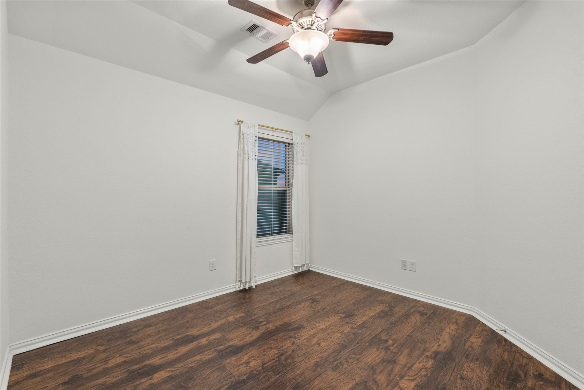 3056 Arbor Ranch Court, League City, TX 77539 3056 Arbor Ranch Court, League City, TX 77539