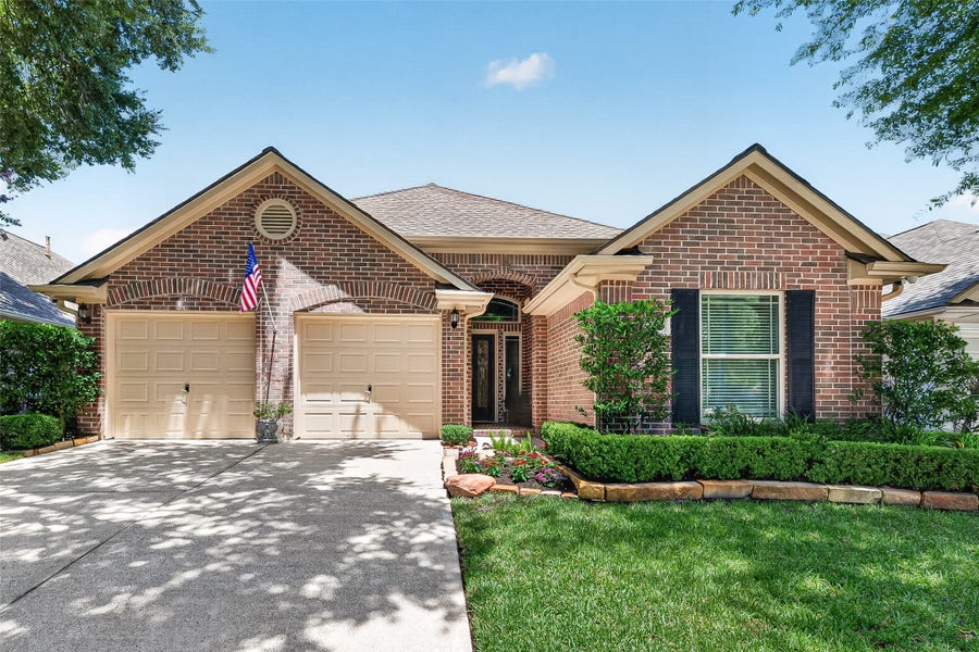 Property photo for 1223 Parkhaven Lane, Houston, TX