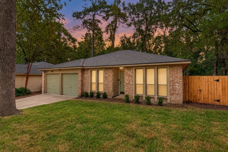 Property photo for 34 Green Bough Court, The Woodlands, TX