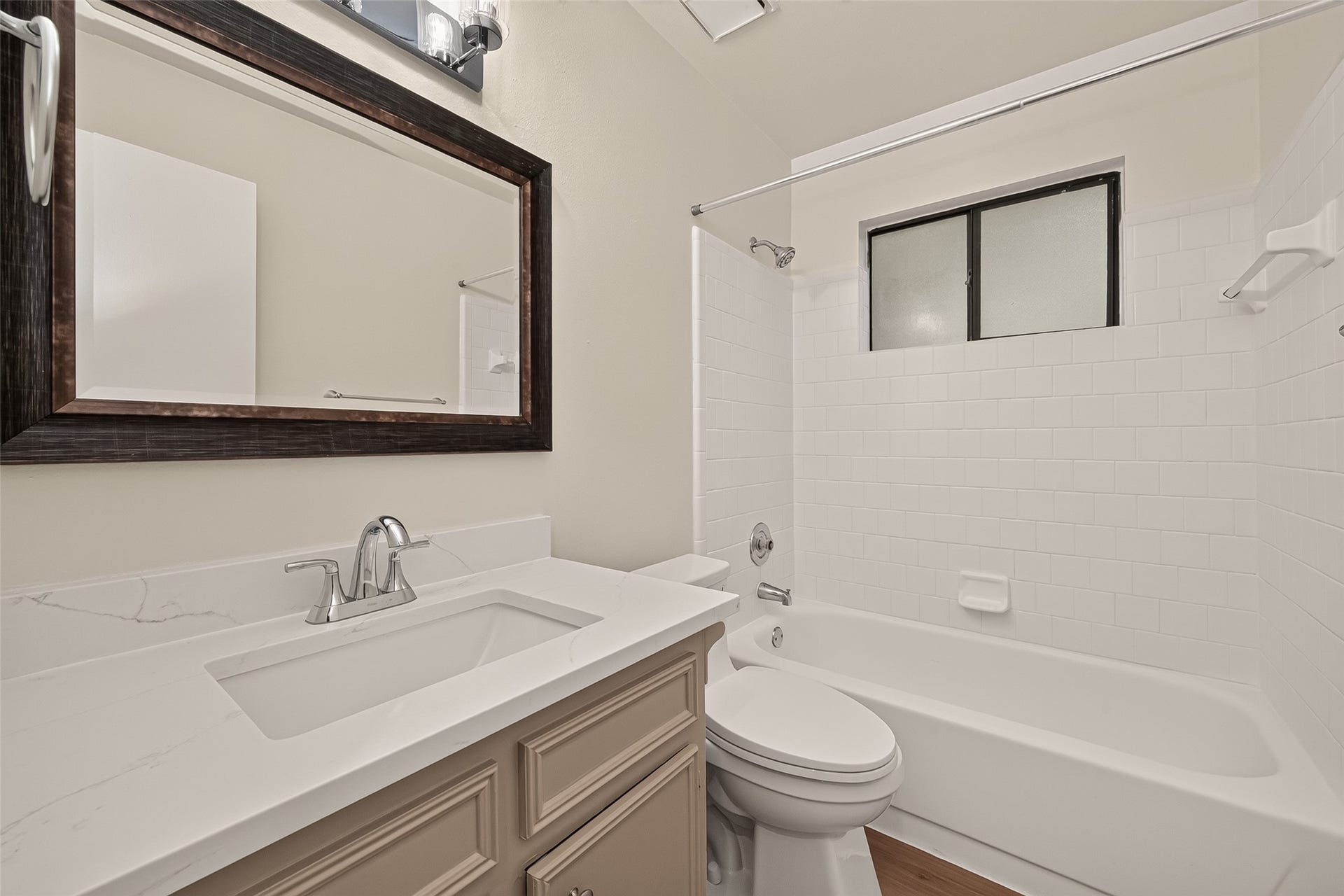 34 Green Bough Court, The Woodlands, TX 77380 34 Green Bough Court, The Woodlands, TX 77380