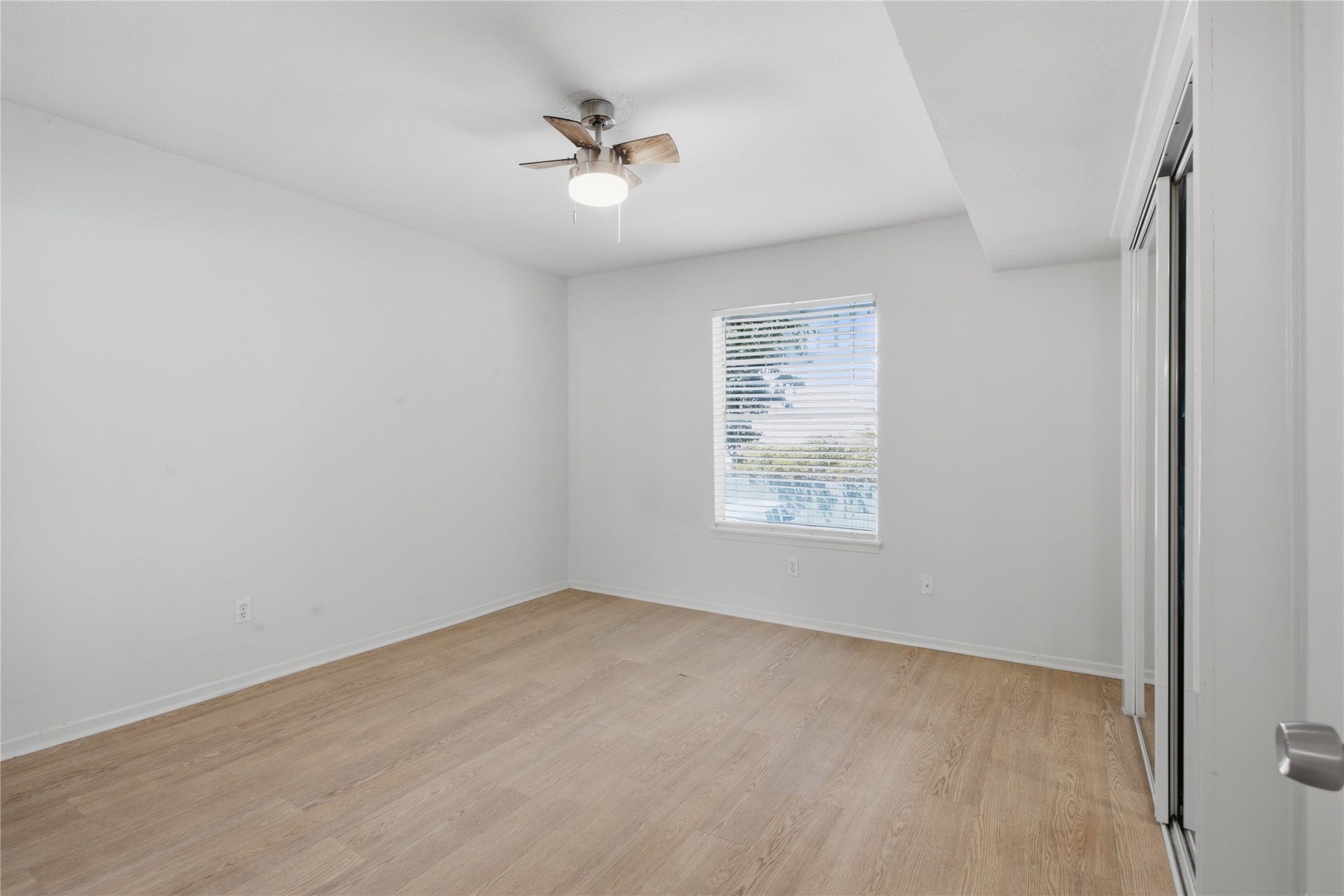 8289 Kingsbrook Road, #273, Houston, TX 77024 8289 Kingsbrook Road, #273, Houston, TX 77024
