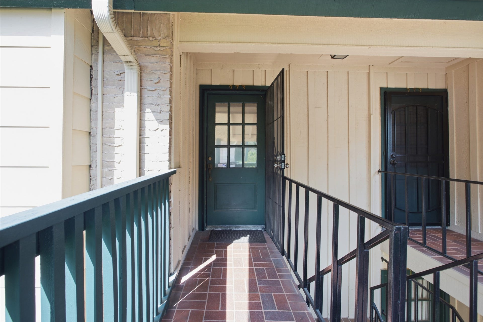 8289 Kingsbrook Road, #273, Houston, TX 77024 8289 Kingsbrook Road, #273, Houston, TX 77024