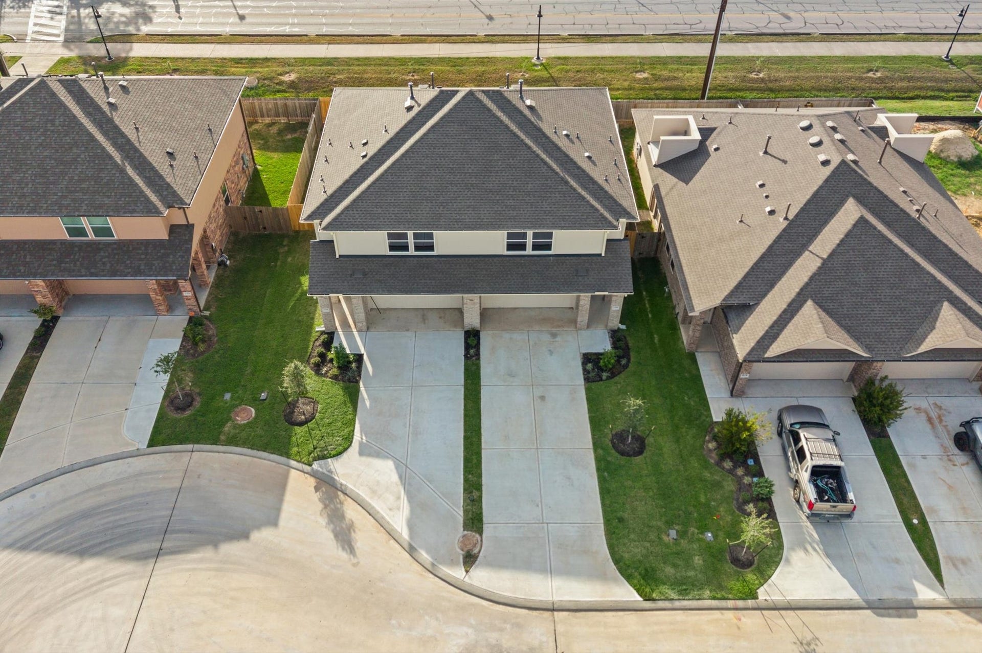 1369 Mixander Way, La Porte, TX 77571