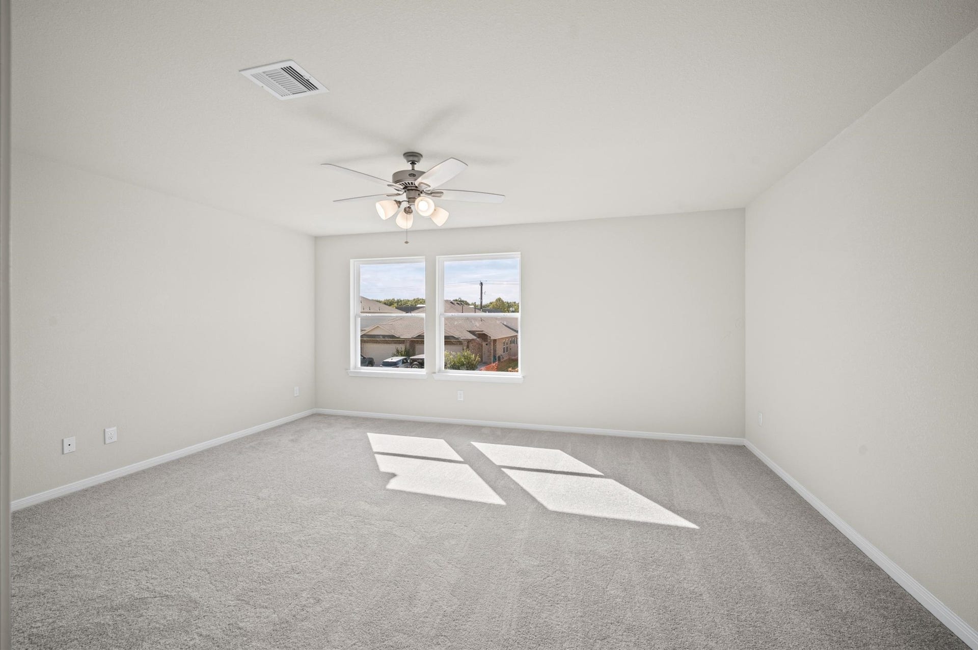 1369 Mixander Way, La Porte, TX 77571